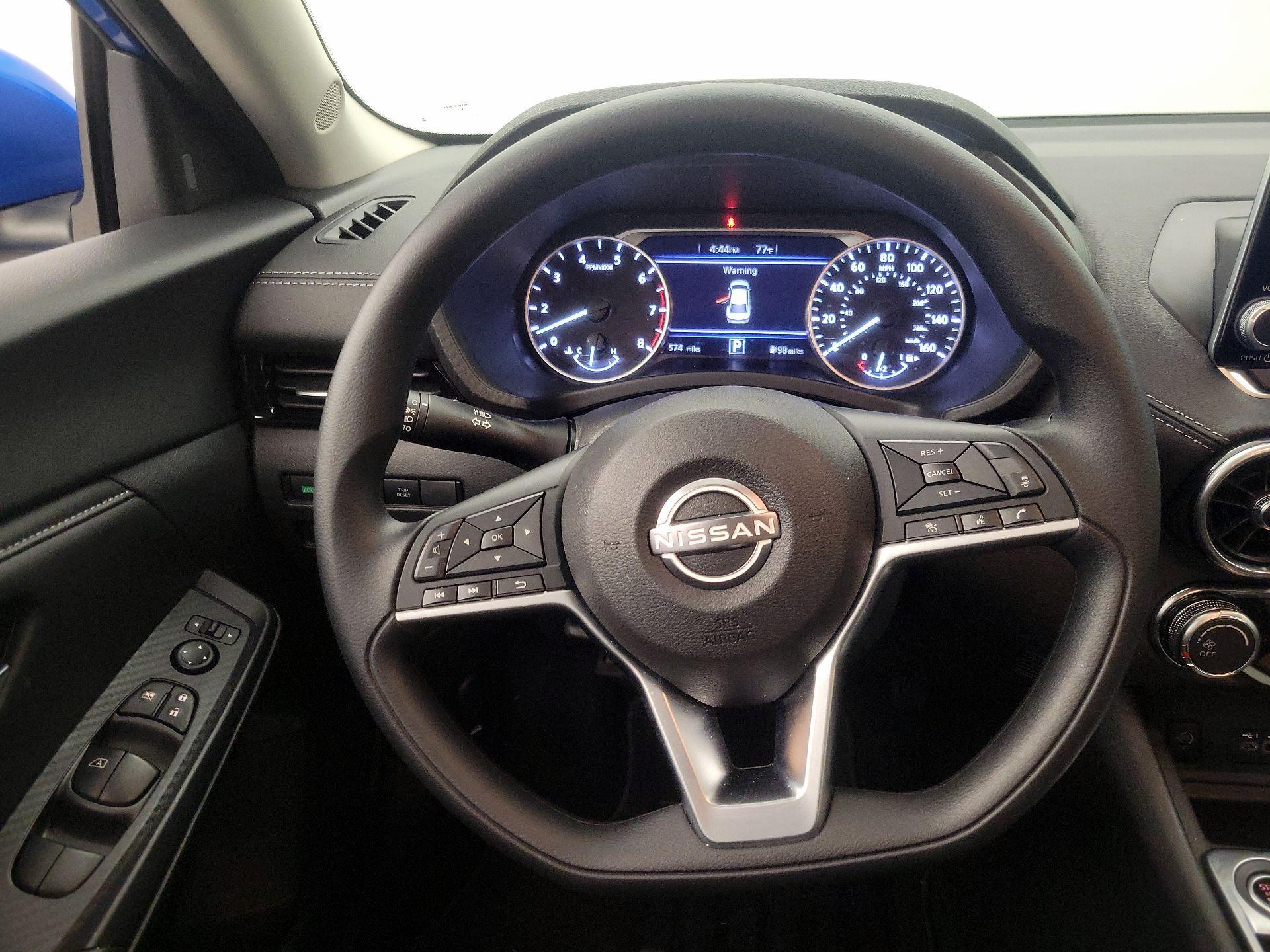Thumbnail: 2025 Nissan Sentra - 10