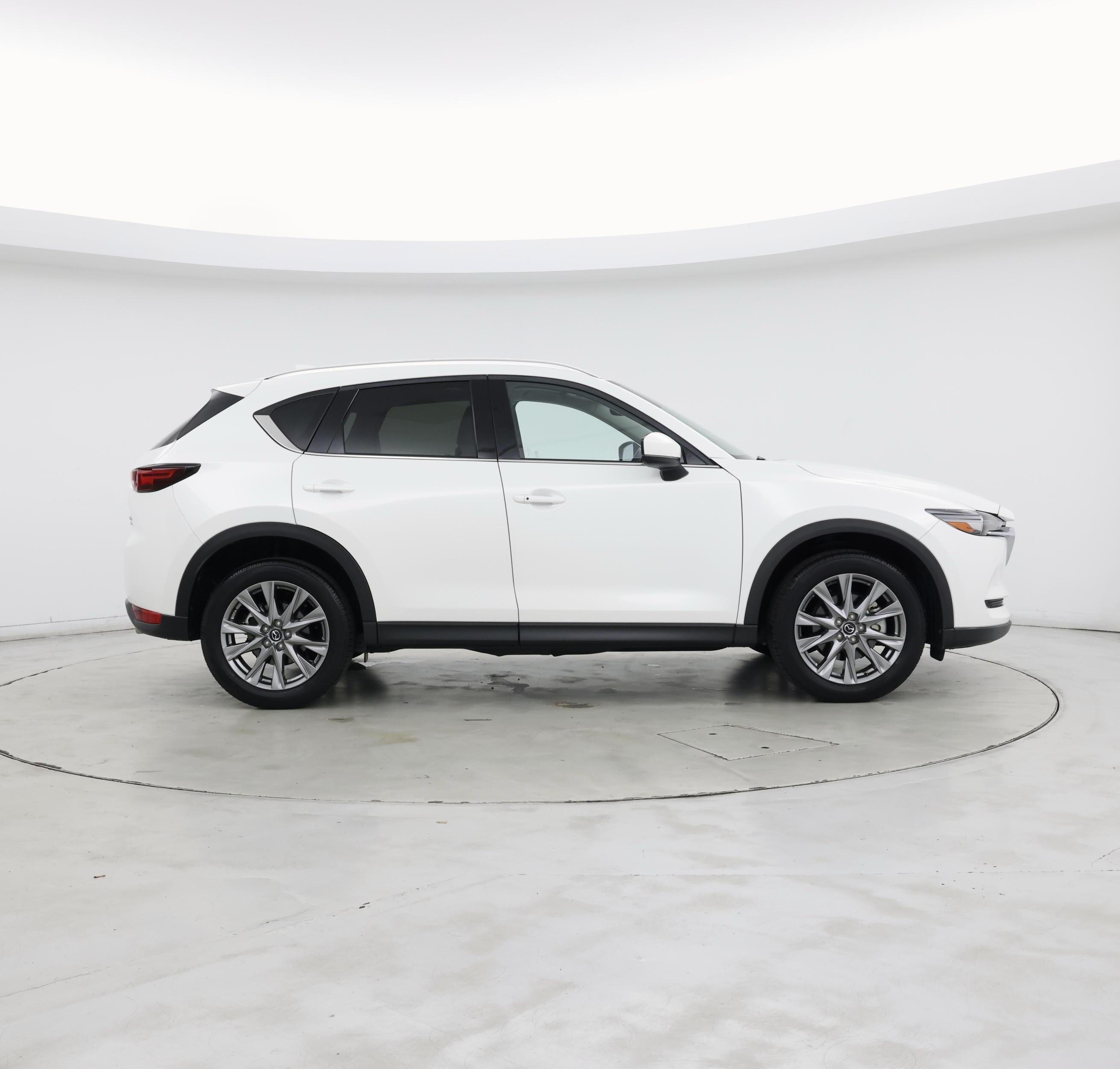 Thumbnail: 2021 Mazda CX-5 - 7