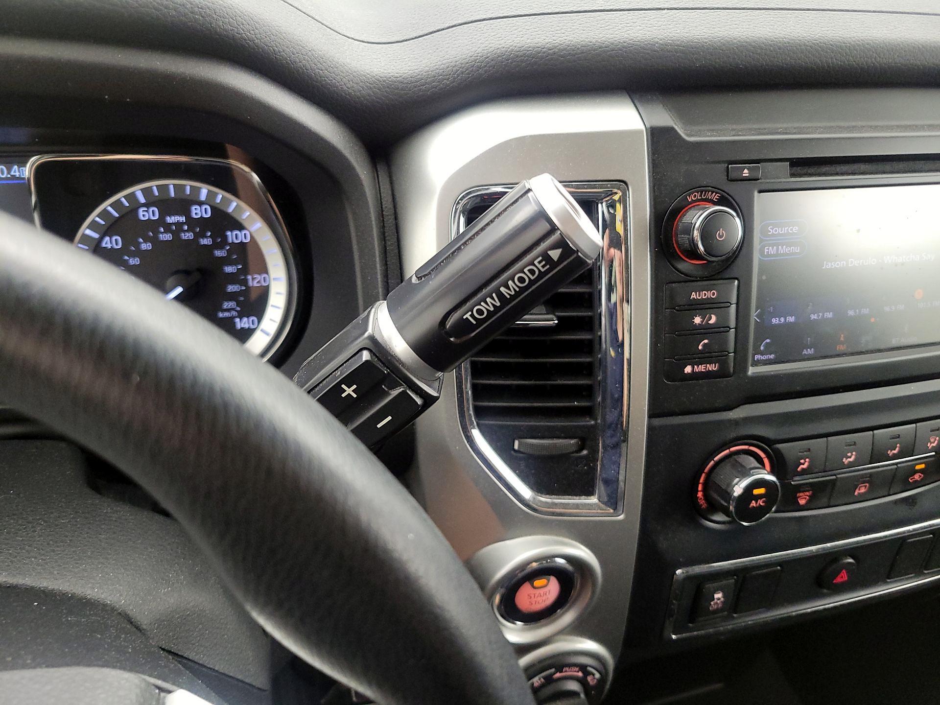 Thumbnail: 2019 Nissan Titan - 17