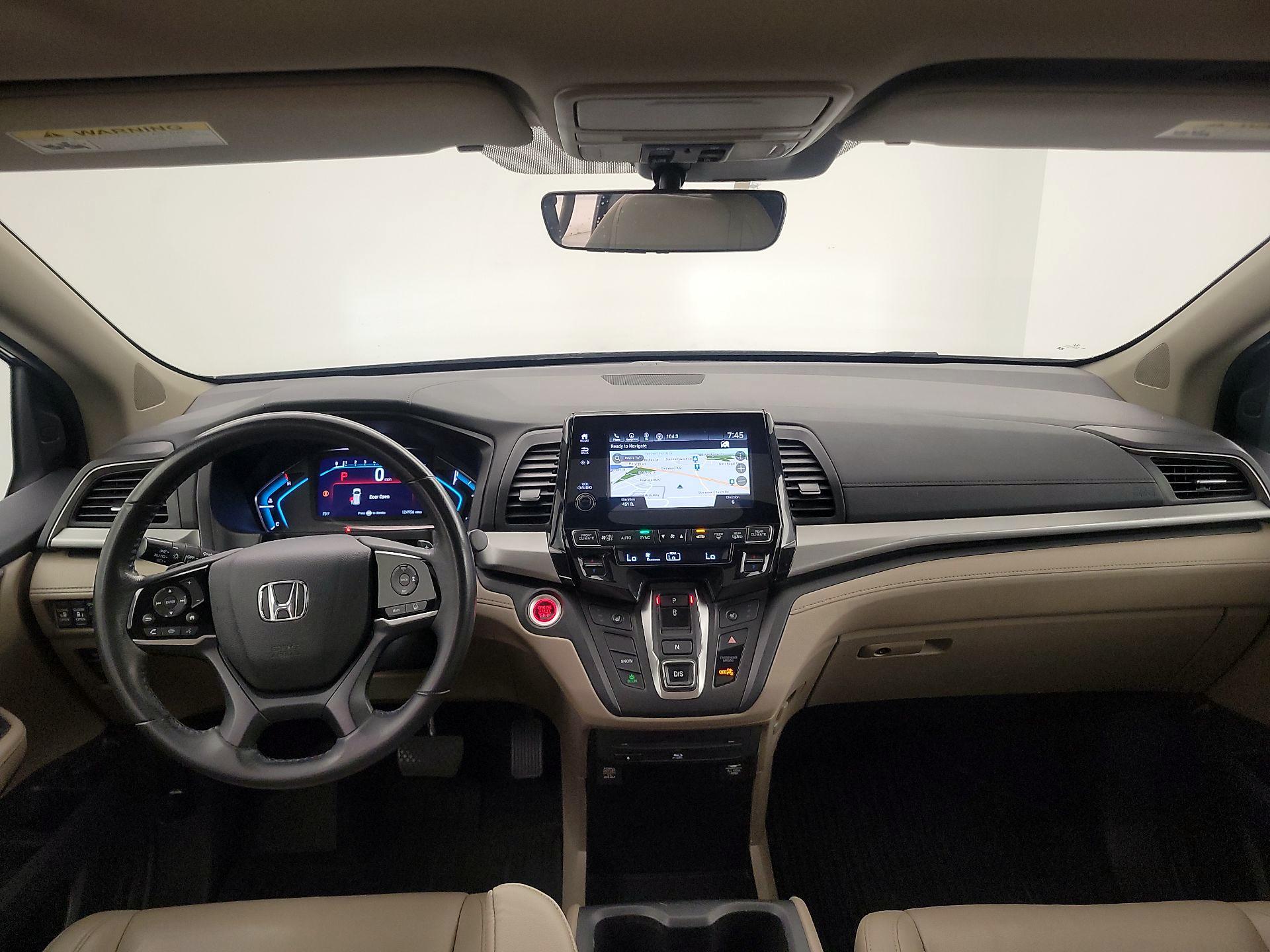 Thumbnail: 2018 Honda Odyssey - 9