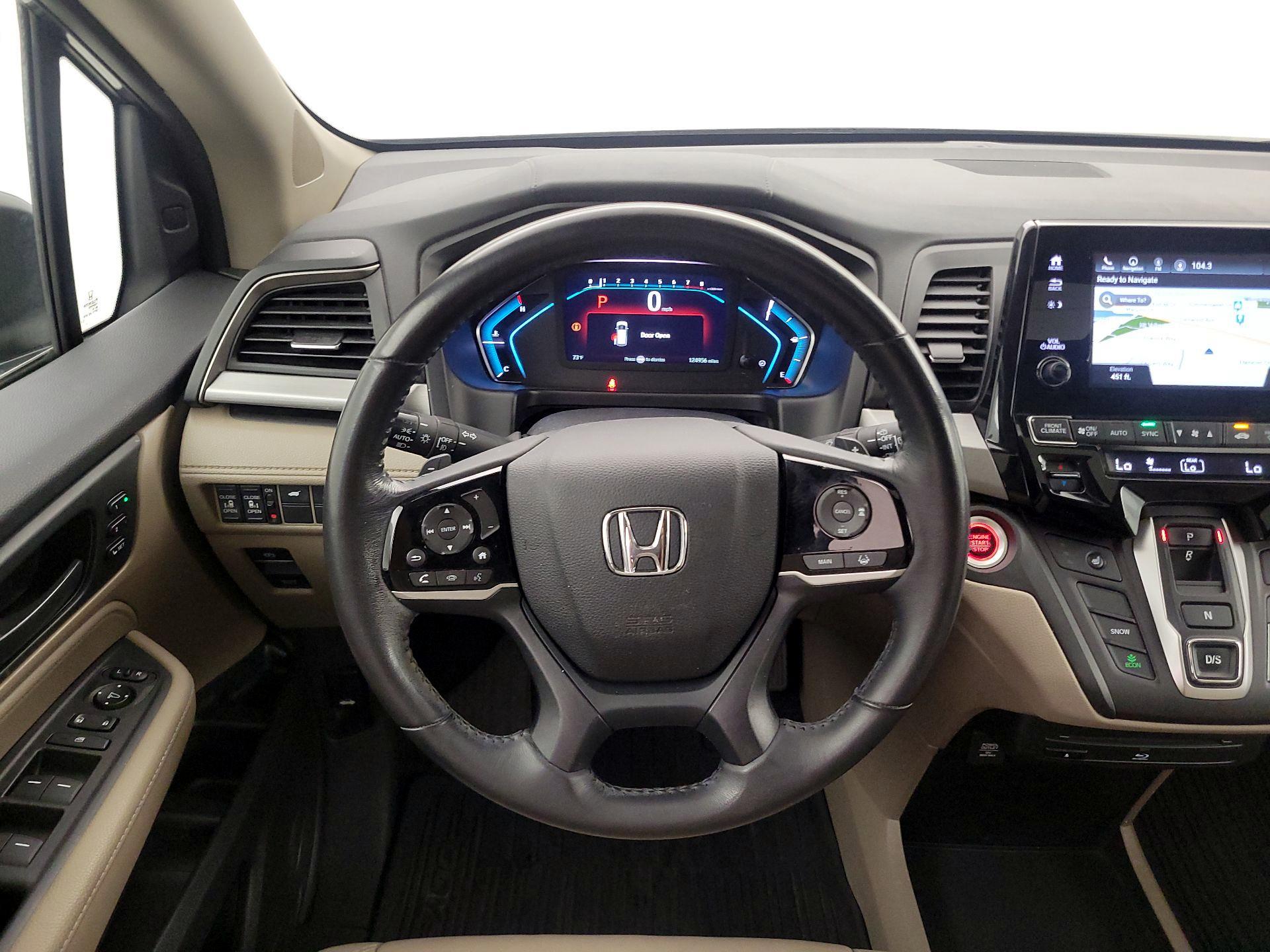 Thumbnail: 2018 Honda Odyssey - 10