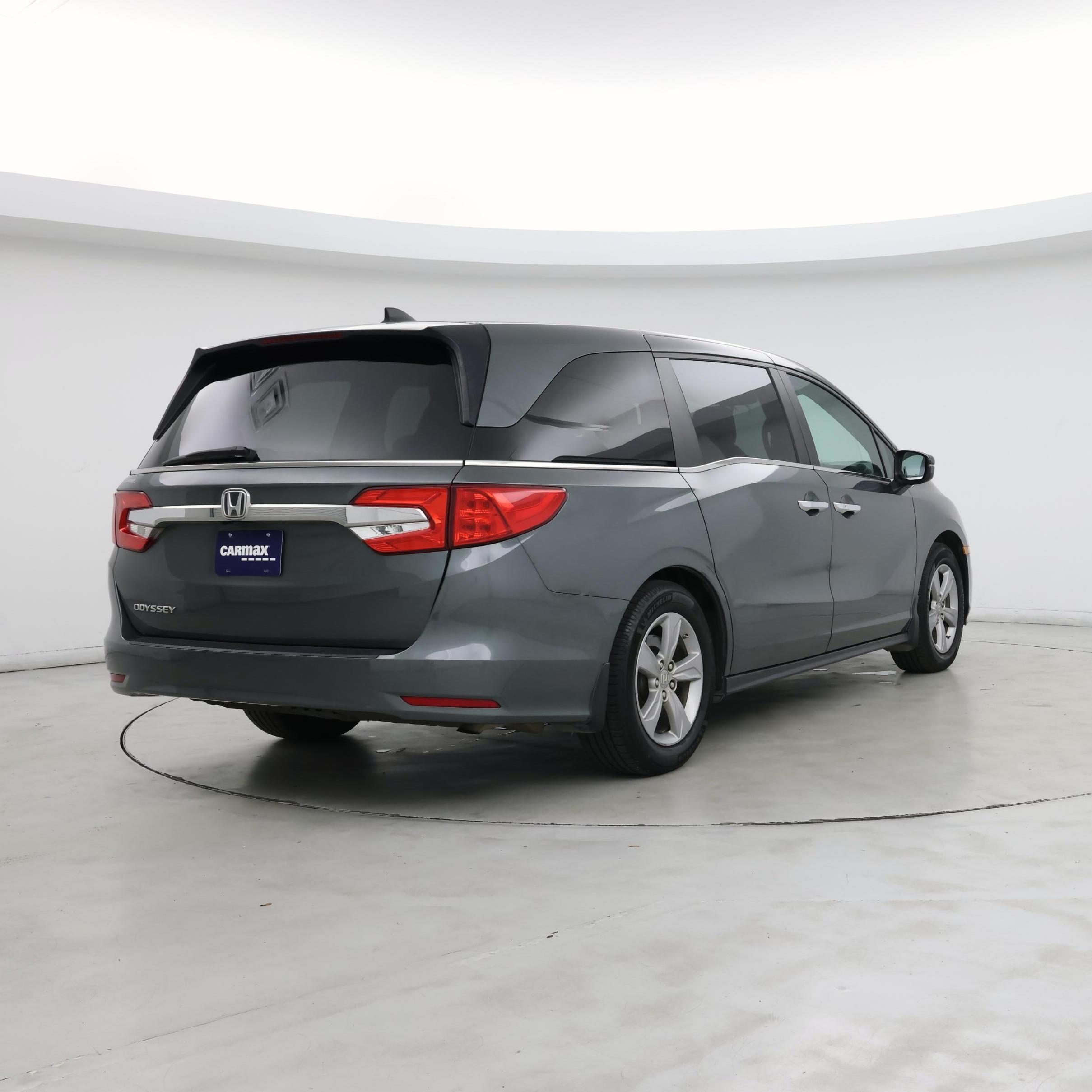 Thumbnail: 2018 Honda Odyssey - 8