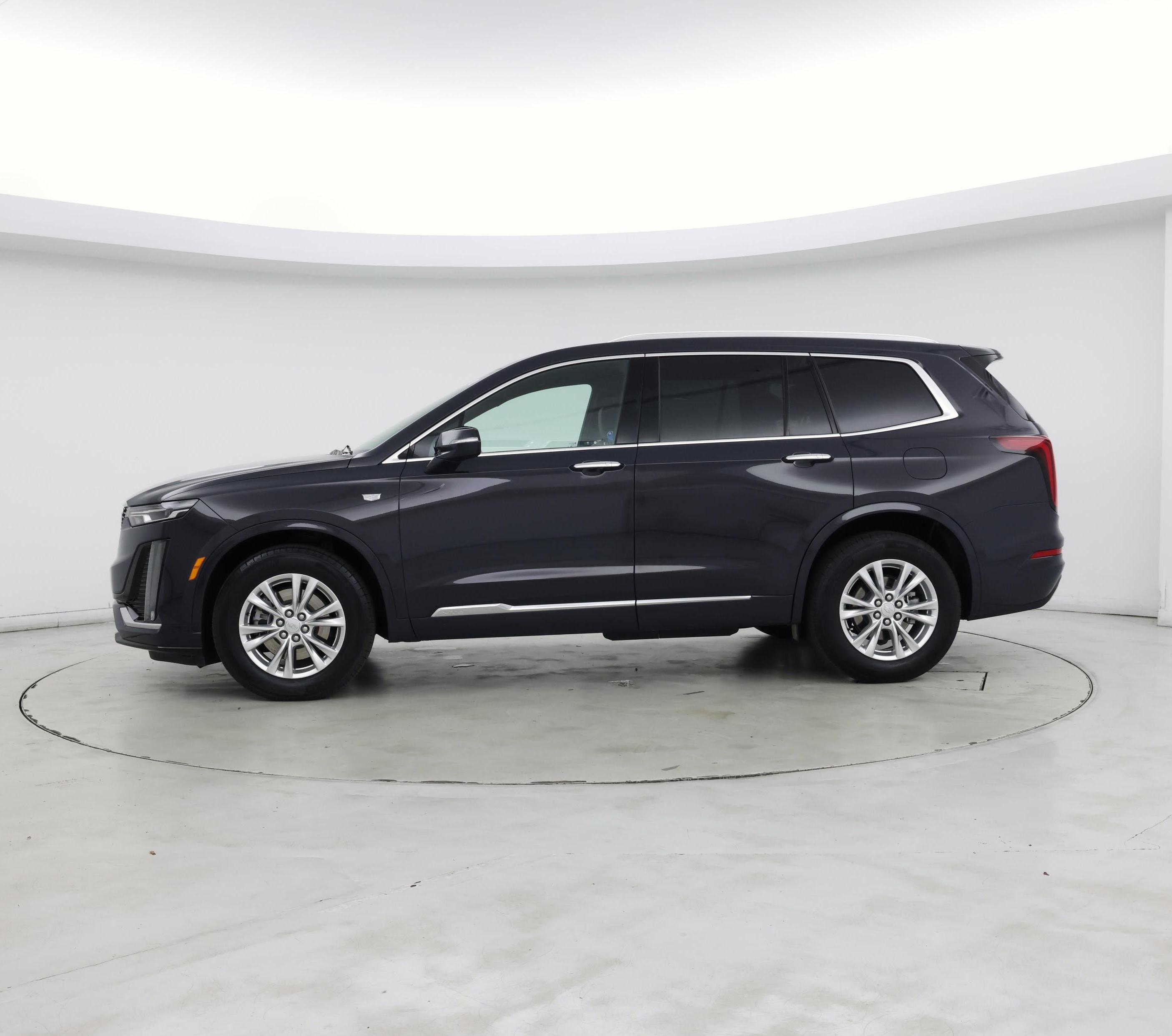 Thumbnail: 2024 Cadillac XT6 - 3