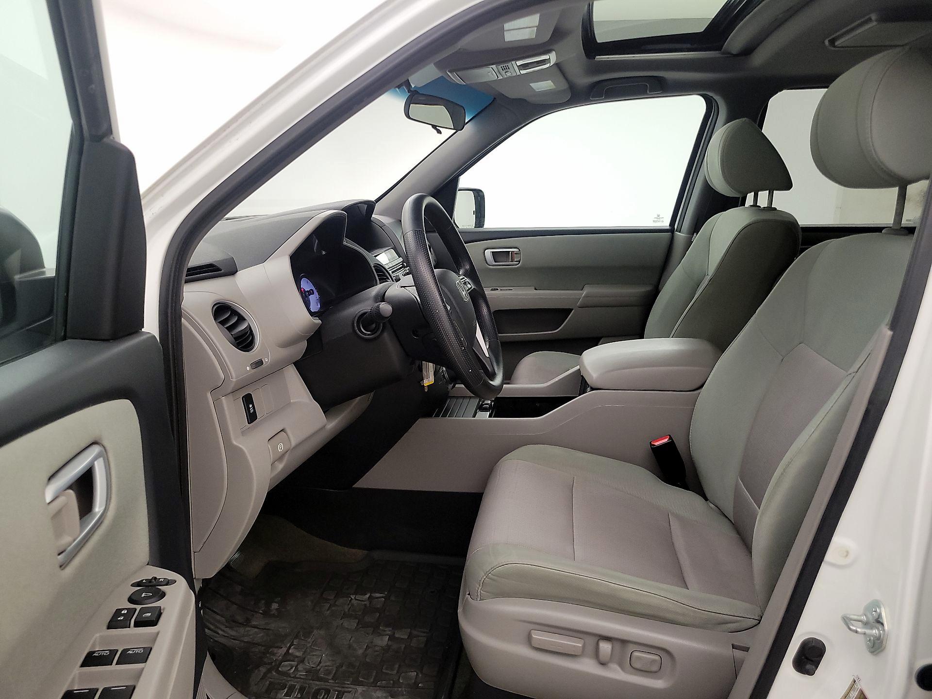 Thumbnail: 2015 Honda Pilot - 11