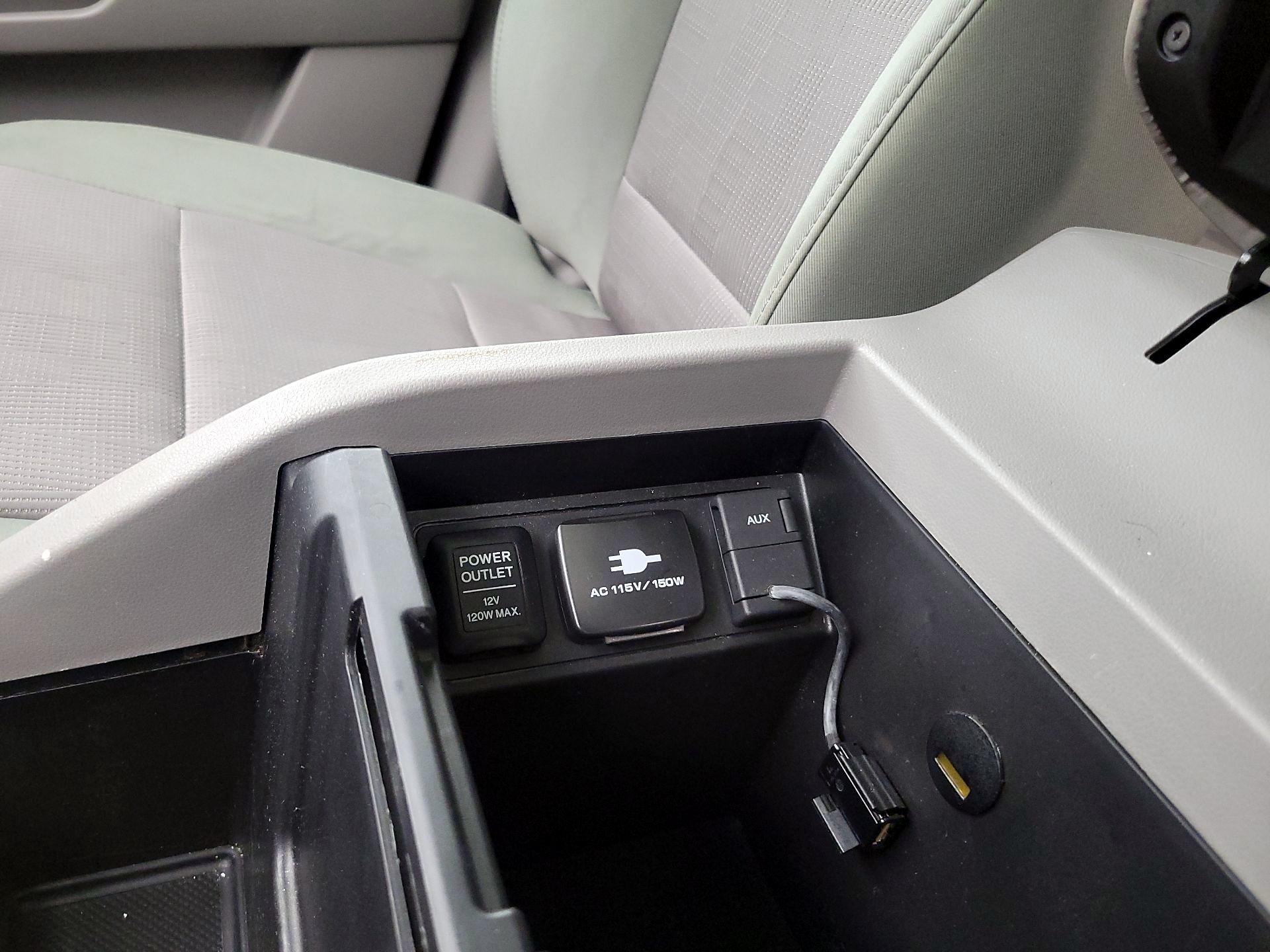 Thumbnail: 2015 Honda Pilot - 18