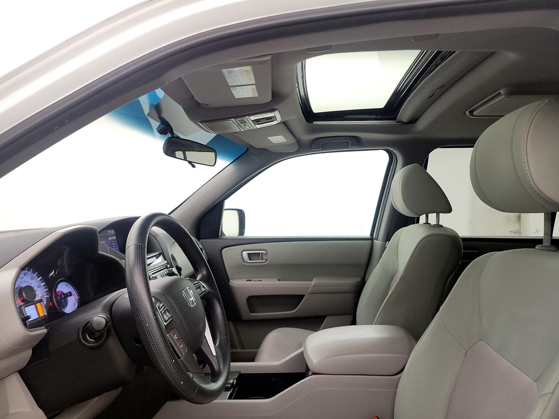 Thumbnail: 2015 Honda Pilot - 19