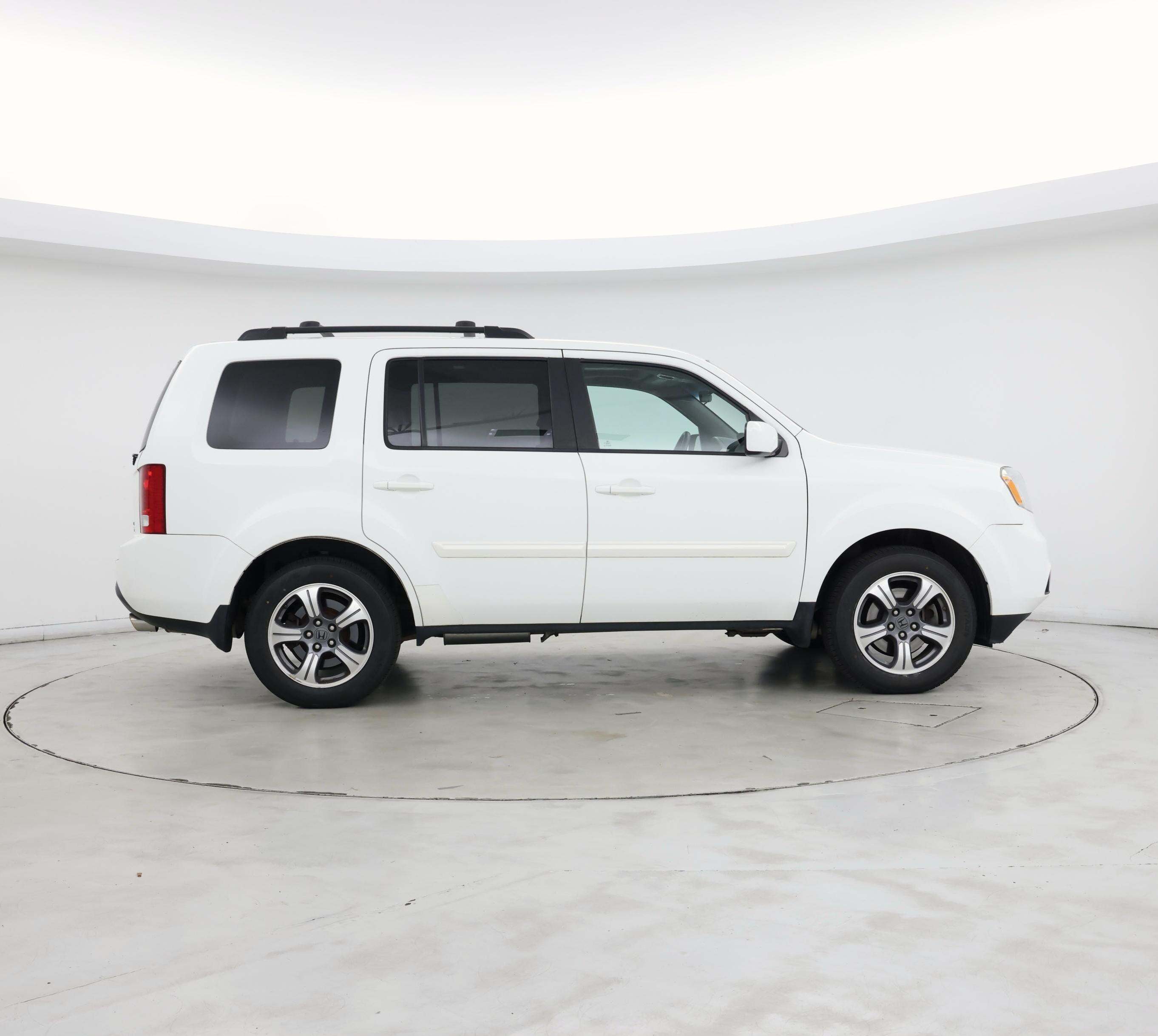 Thumbnail: 2015 Honda Pilot - 7