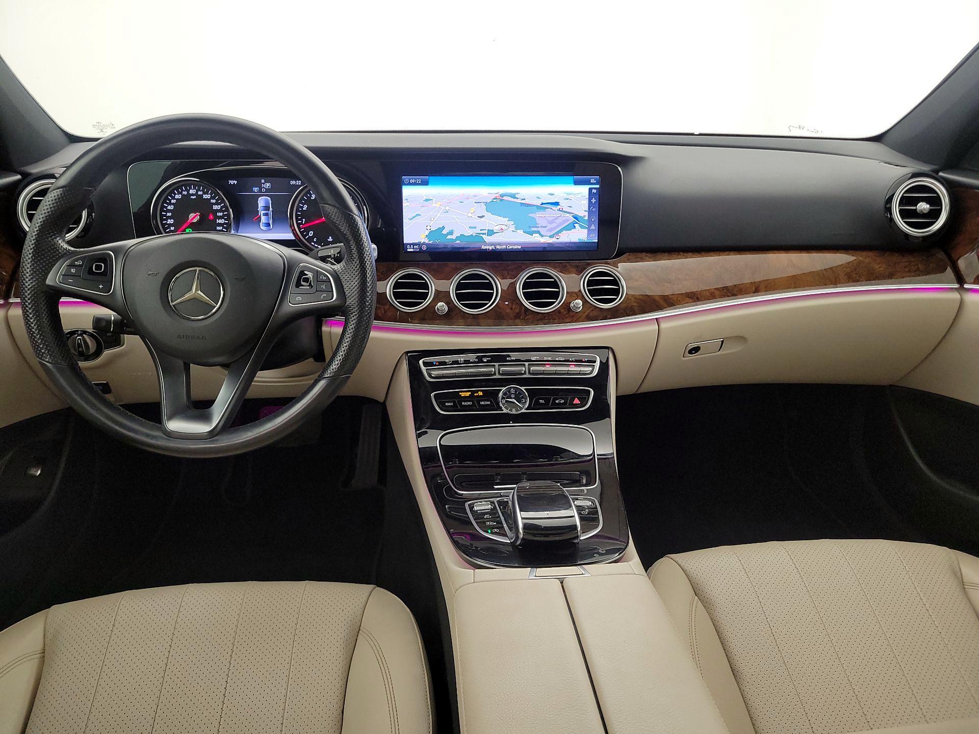 Thumbnail: 2017 Mercedes-Benz E-Class - 9