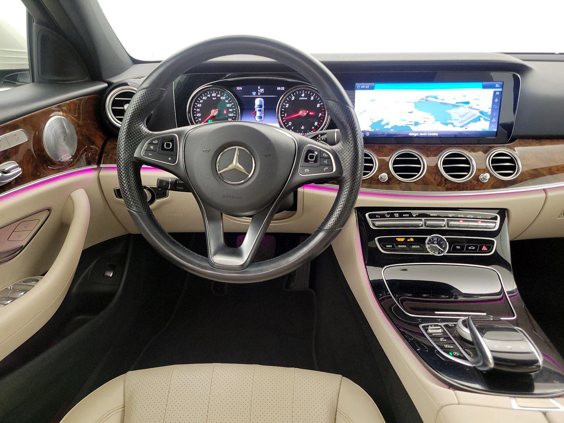 Thumbnail: 2017 Mercedes-Benz E-Class - 10