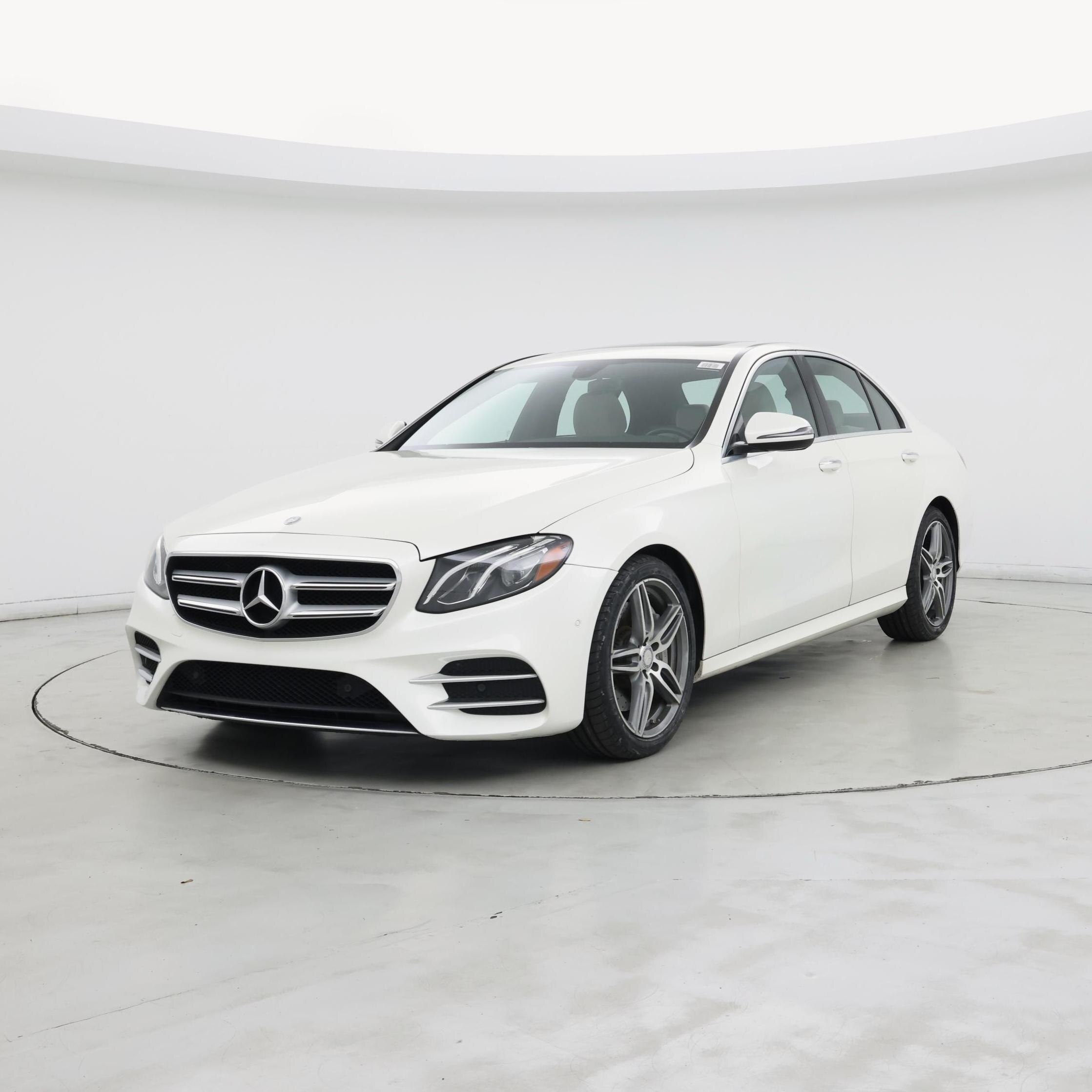 Thumbnail: 2017 Mercedes-Benz E-Class - 4