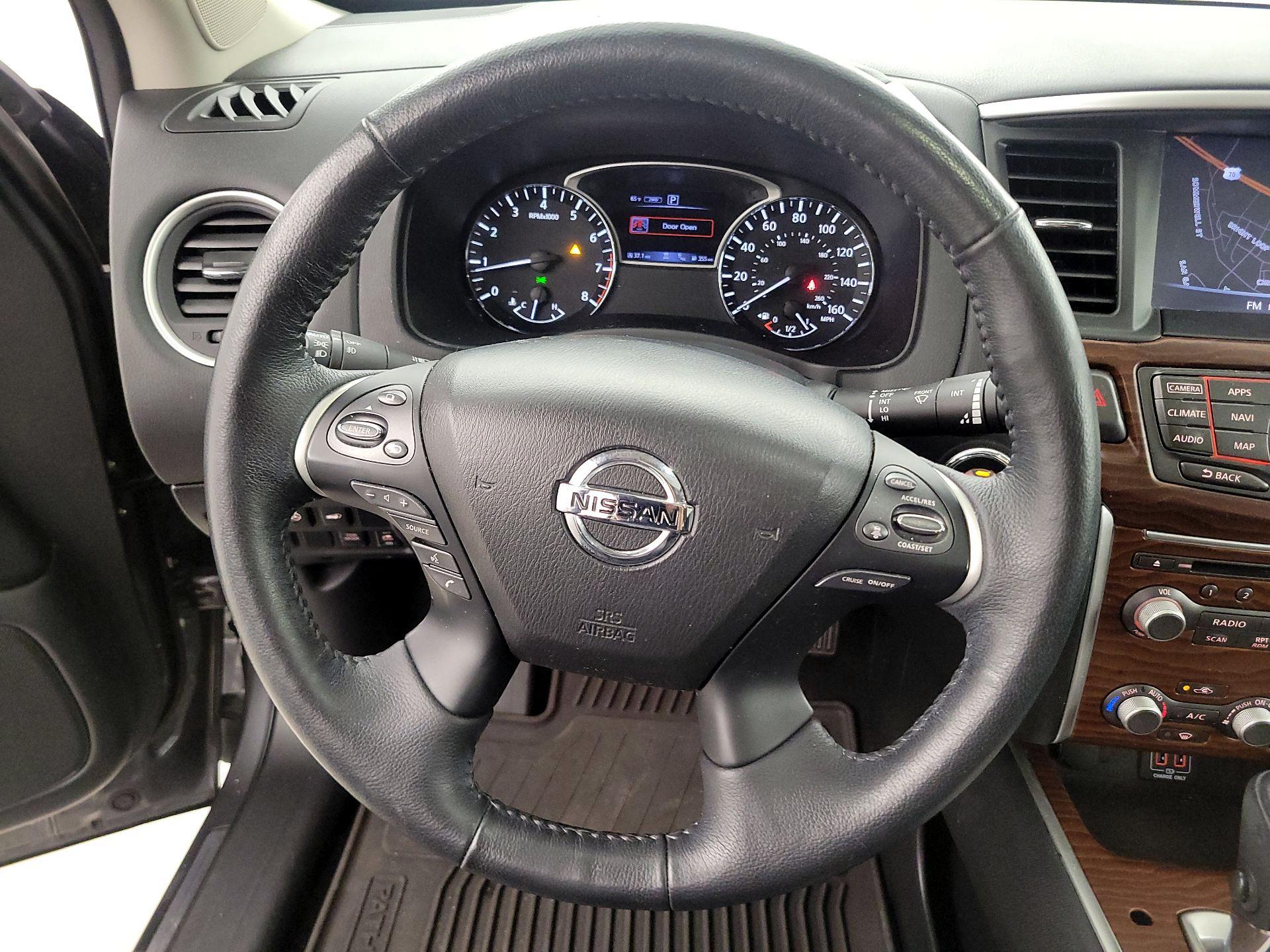 Thumbnail: 2018 Nissan Pathfinder - 10