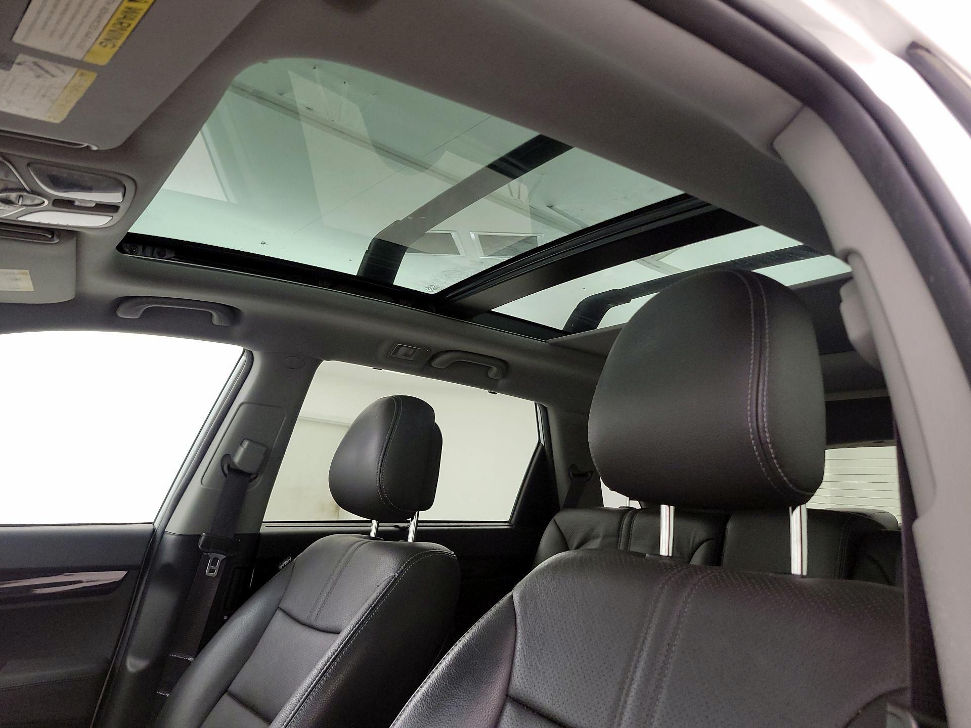 Thumbnail: 2015 Kia Sorento - 20