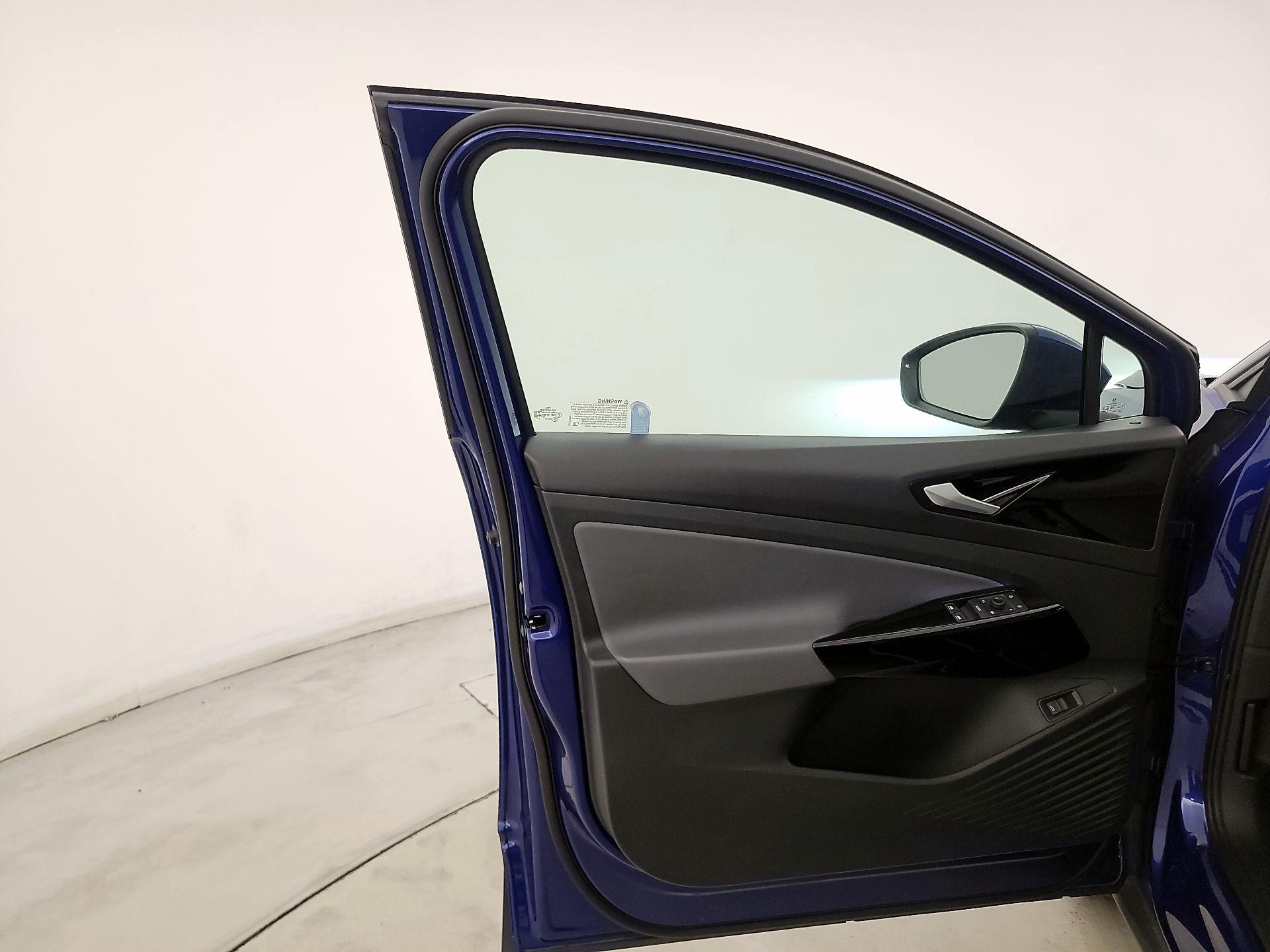 Thumbnail: 2021 Volkswagen ID.4 - 12