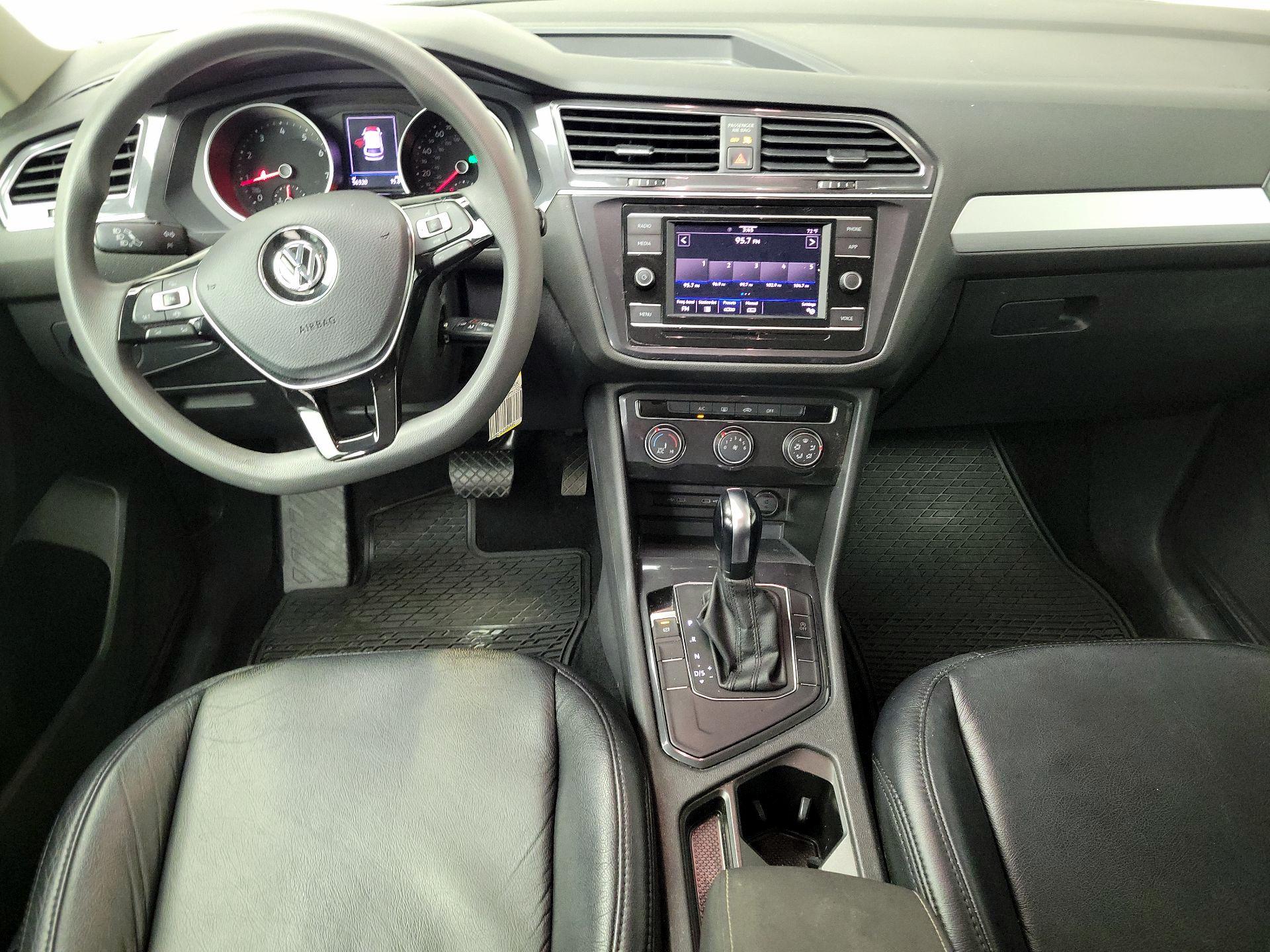 Thumbnail: 2021 Volkswagen Tiguan - 9