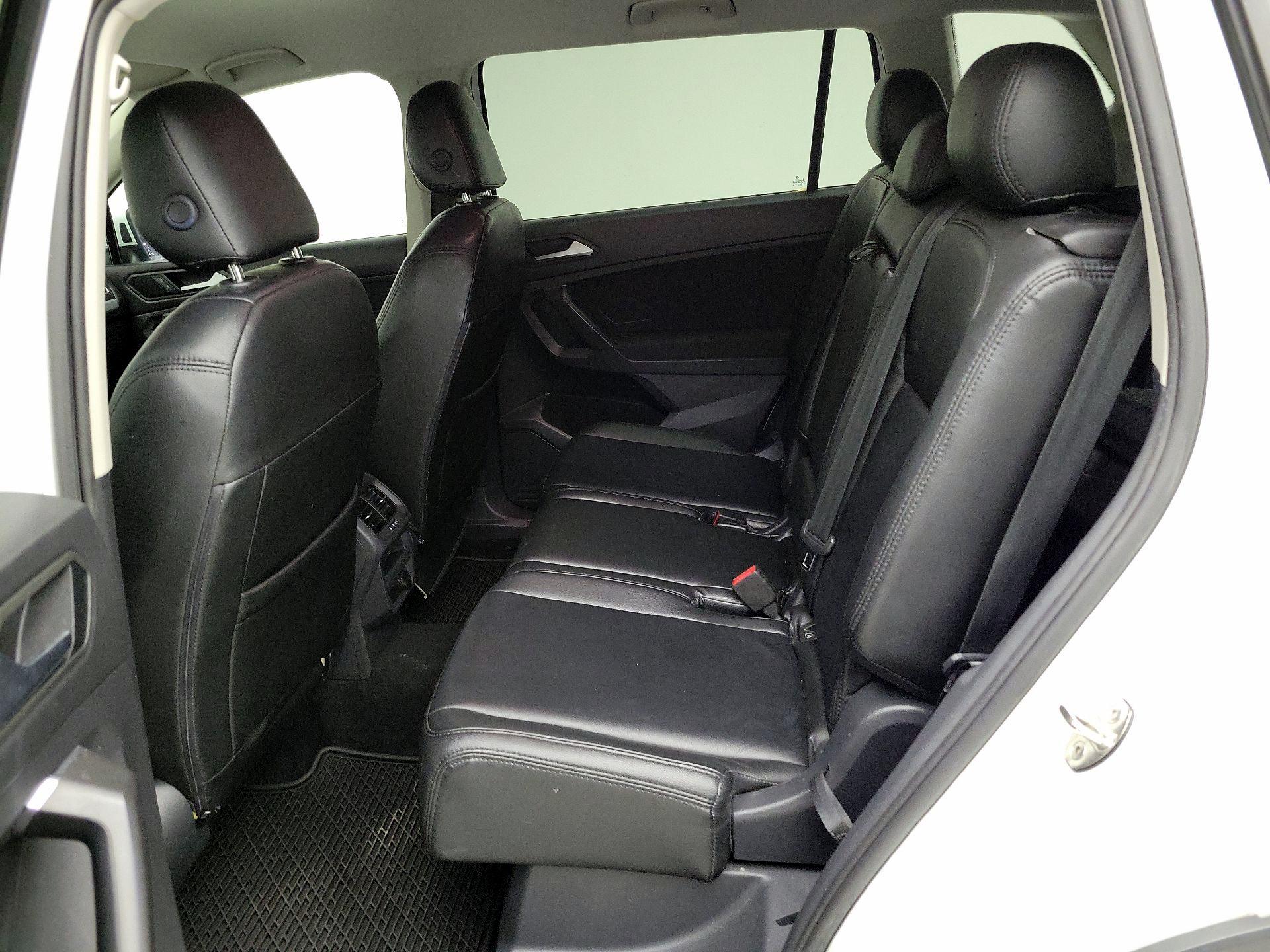 Thumbnail: 2021 Volkswagen Tiguan - 19