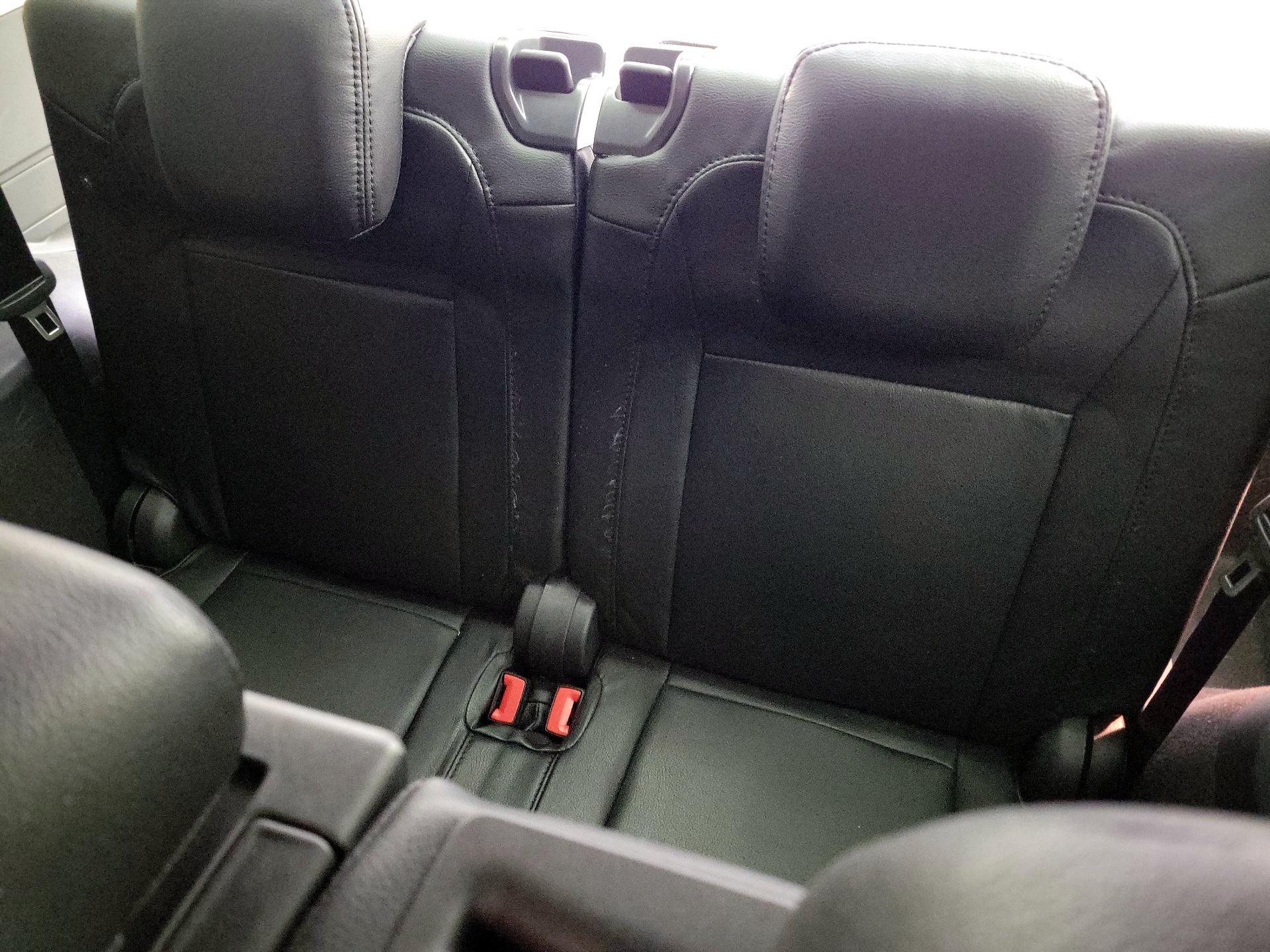 Thumbnail: 2021 Volkswagen Tiguan - 20