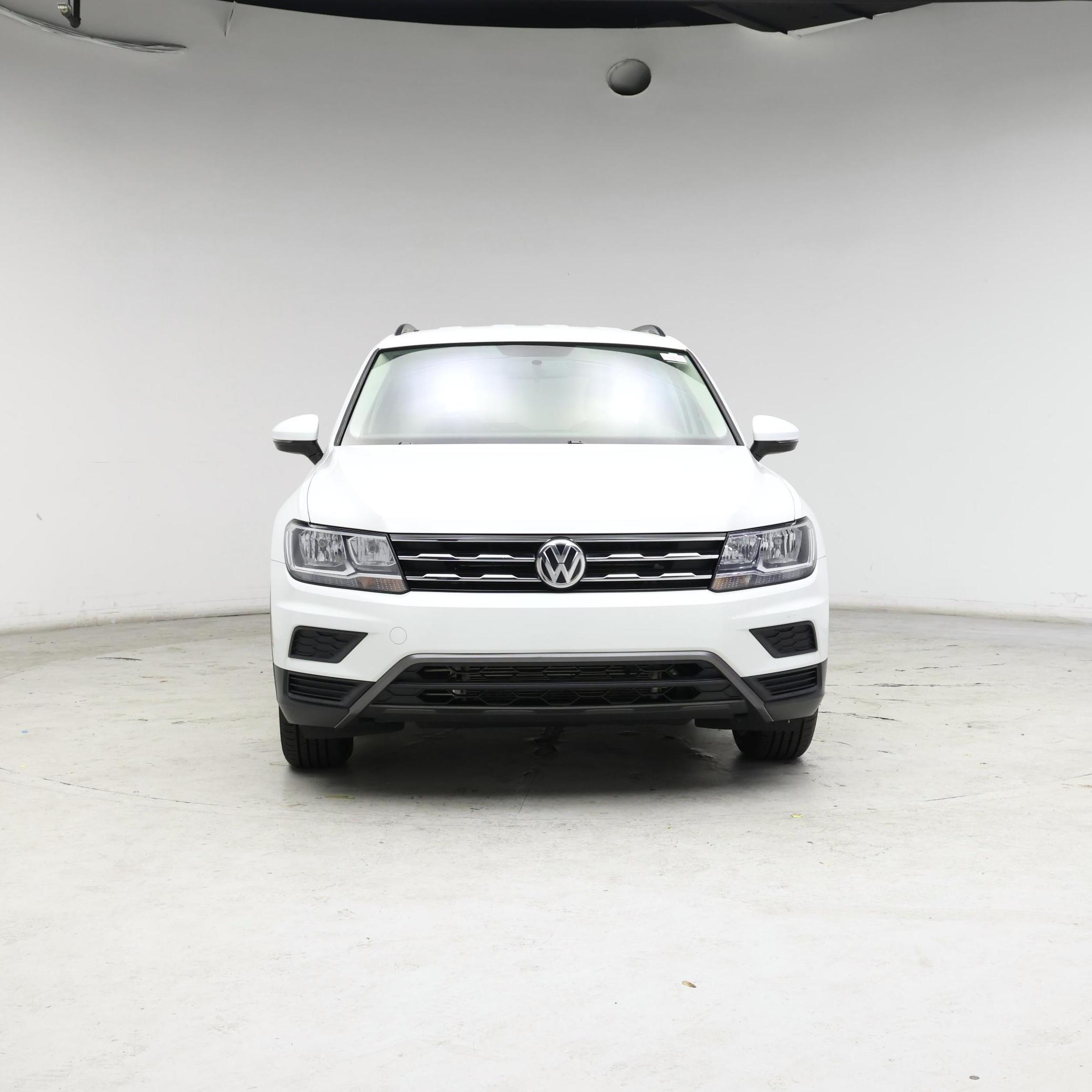 Thumbnail: 2021 Volkswagen Tiguan - 5
