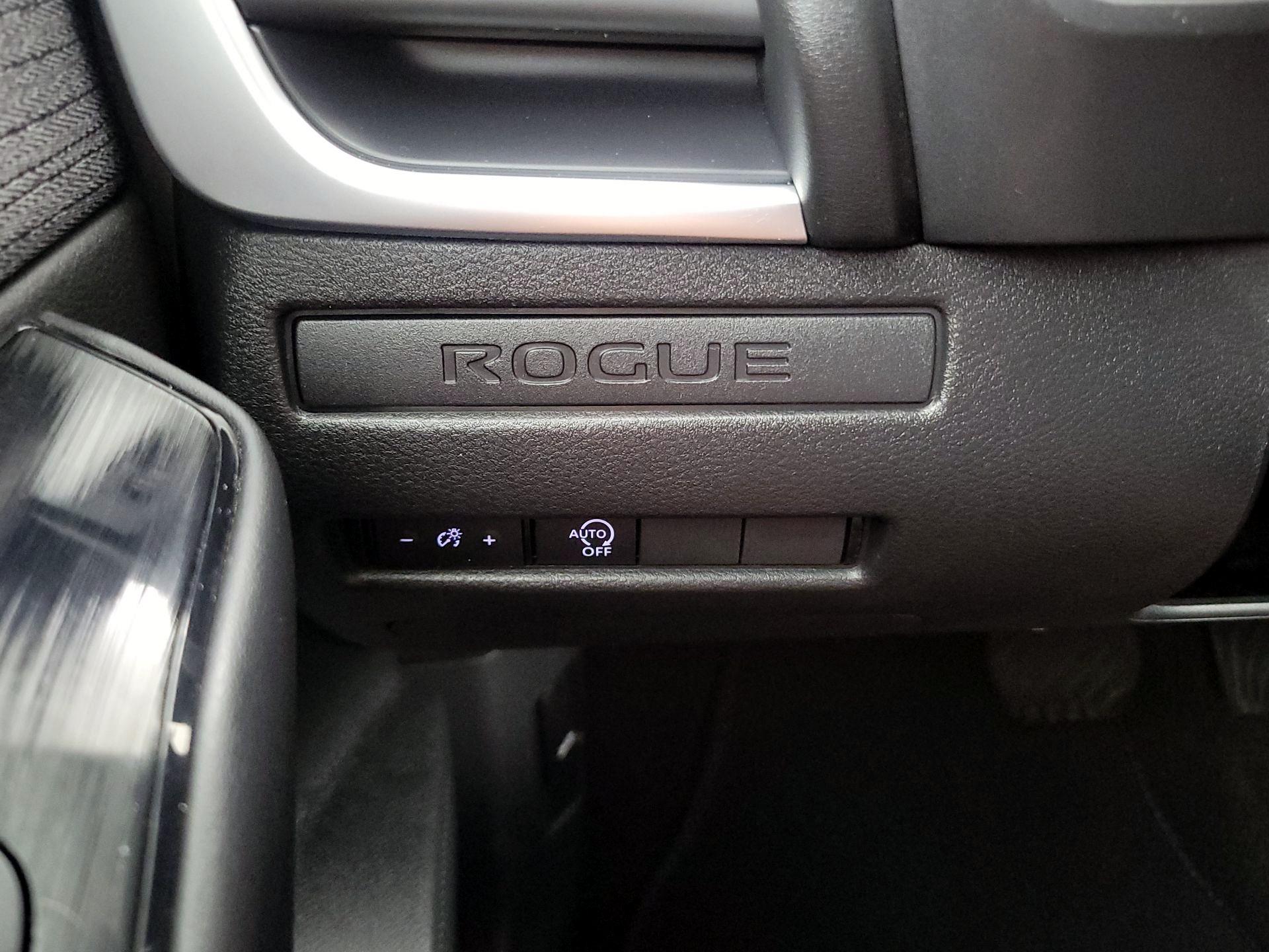 Thumbnail: 2023 Nissan Rogue - 13