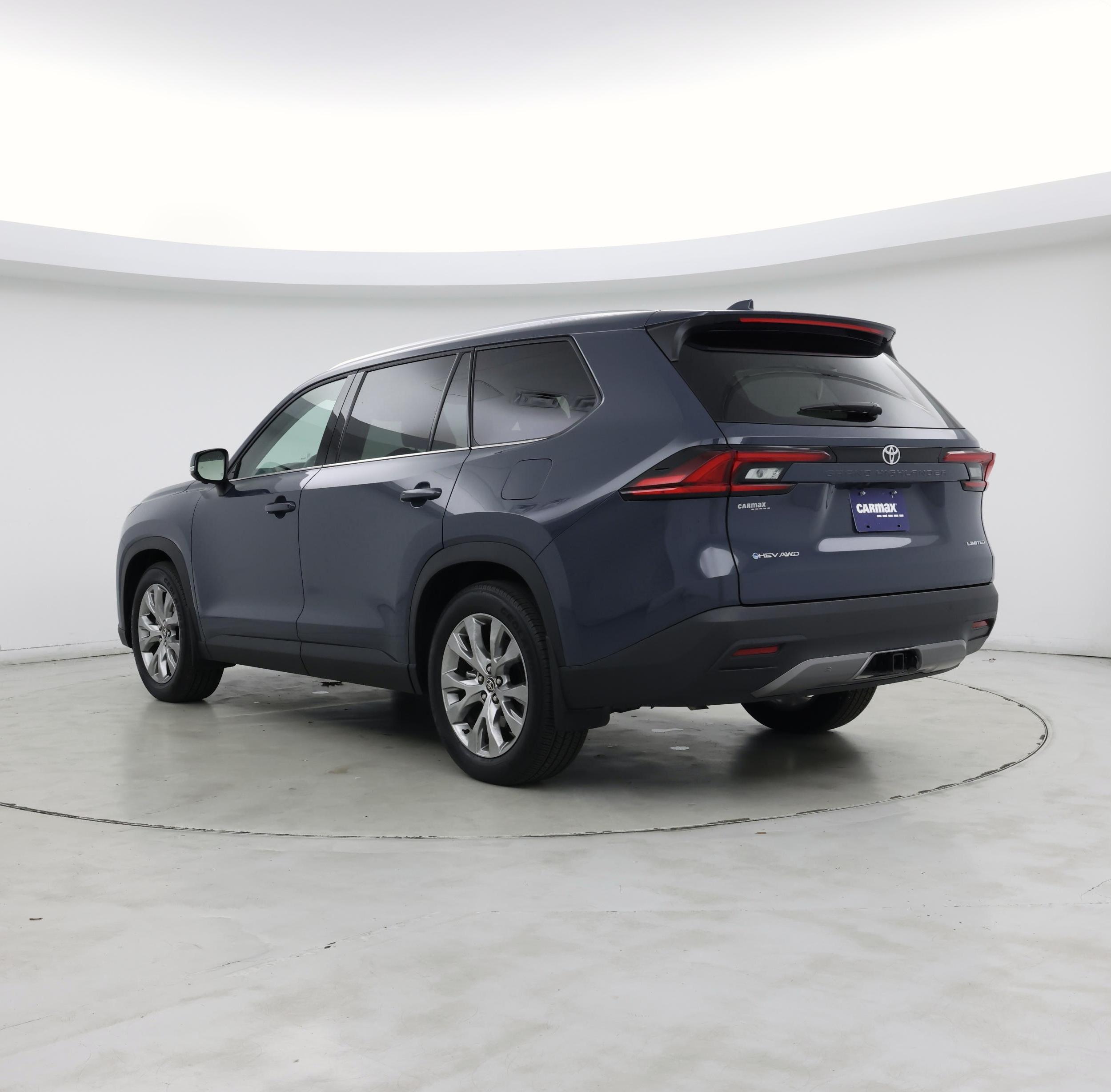 Thumbnail: 2025 Toyota Highlander - 2