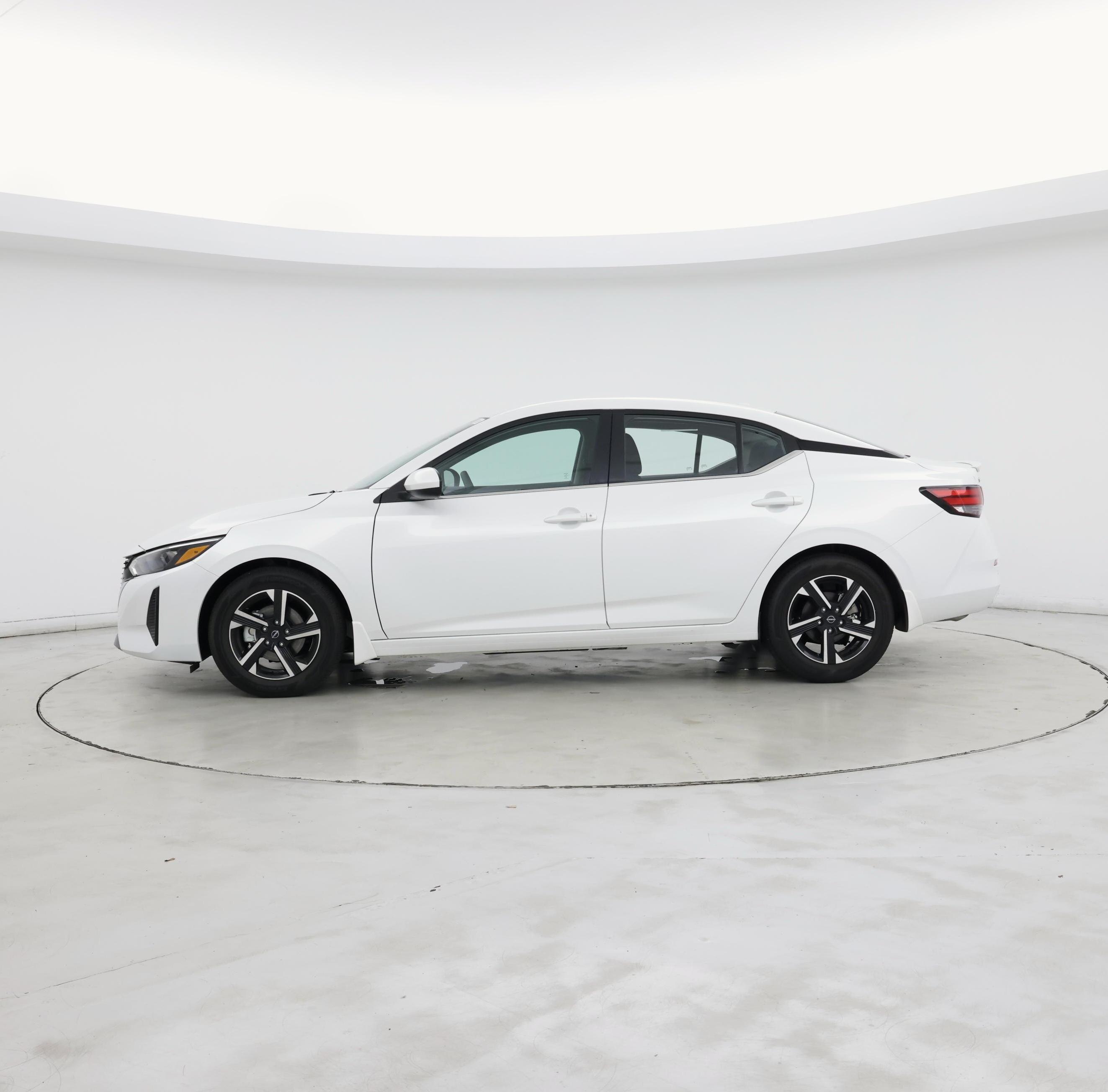 Thumbnail: 2025 Nissan Sentra - 3