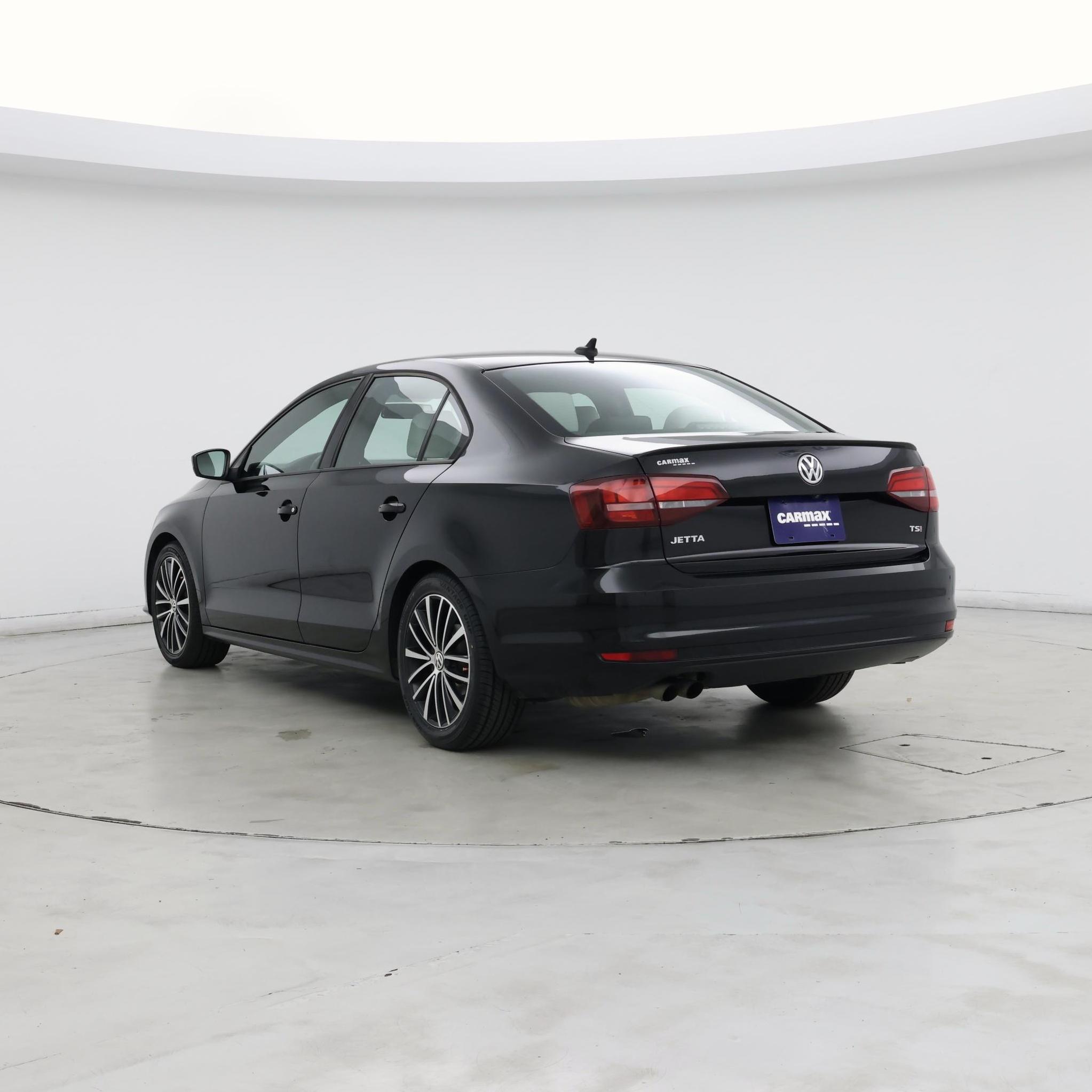 Thumbnail: 2016 Volkswagen Jetta - 2