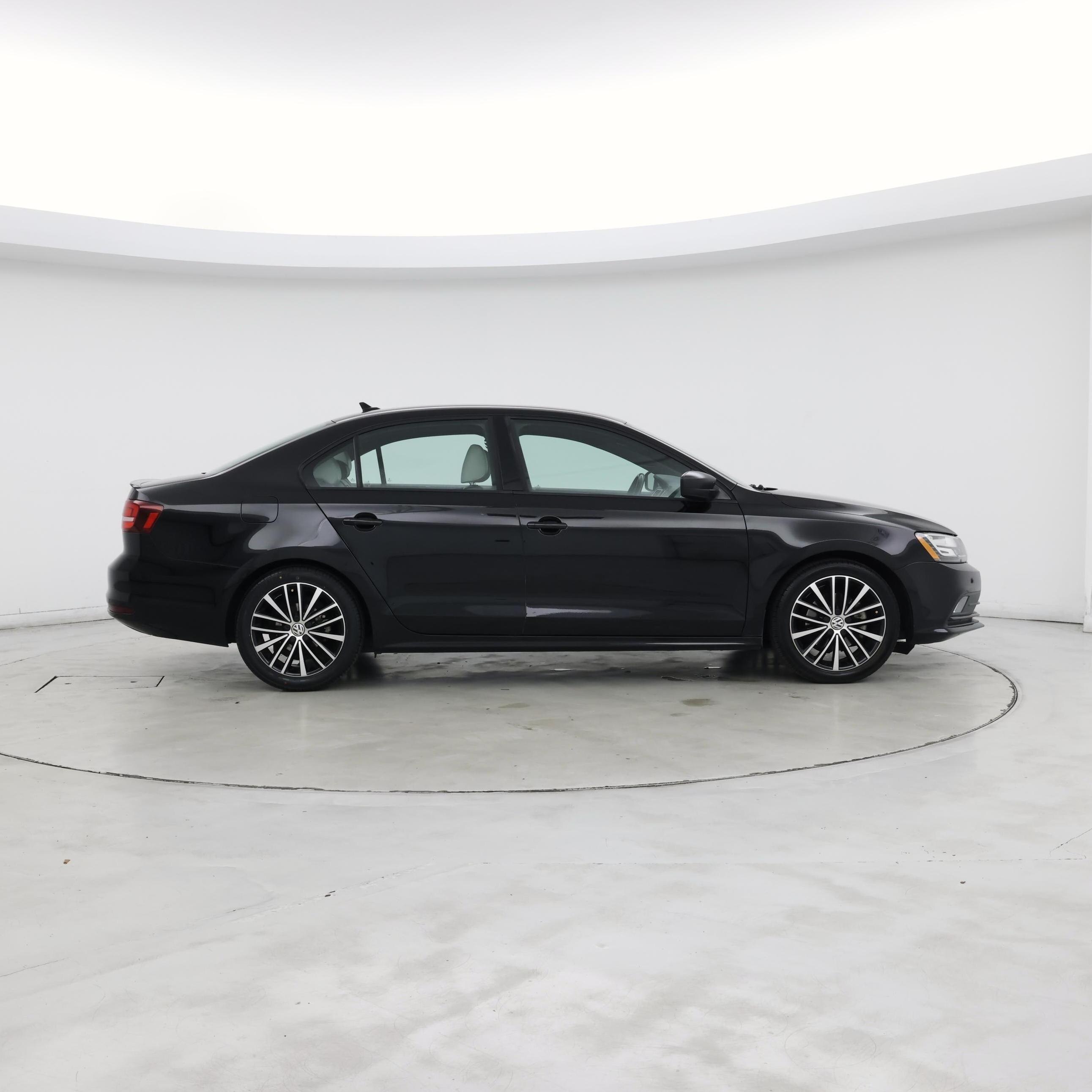 Thumbnail: 2016 Volkswagen Jetta - 7