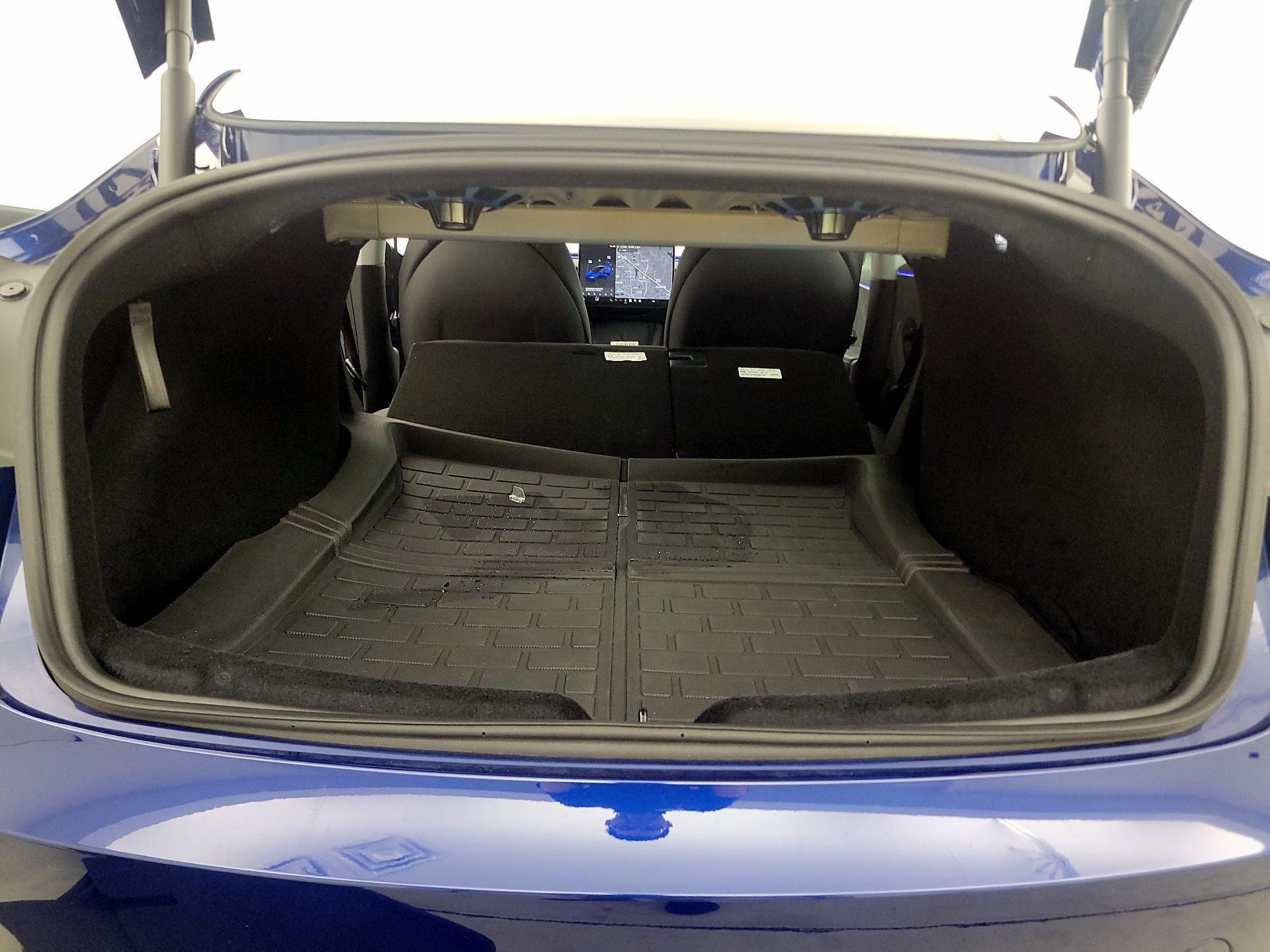 Thumbnail: 2024 Tesla Model 3 - 20