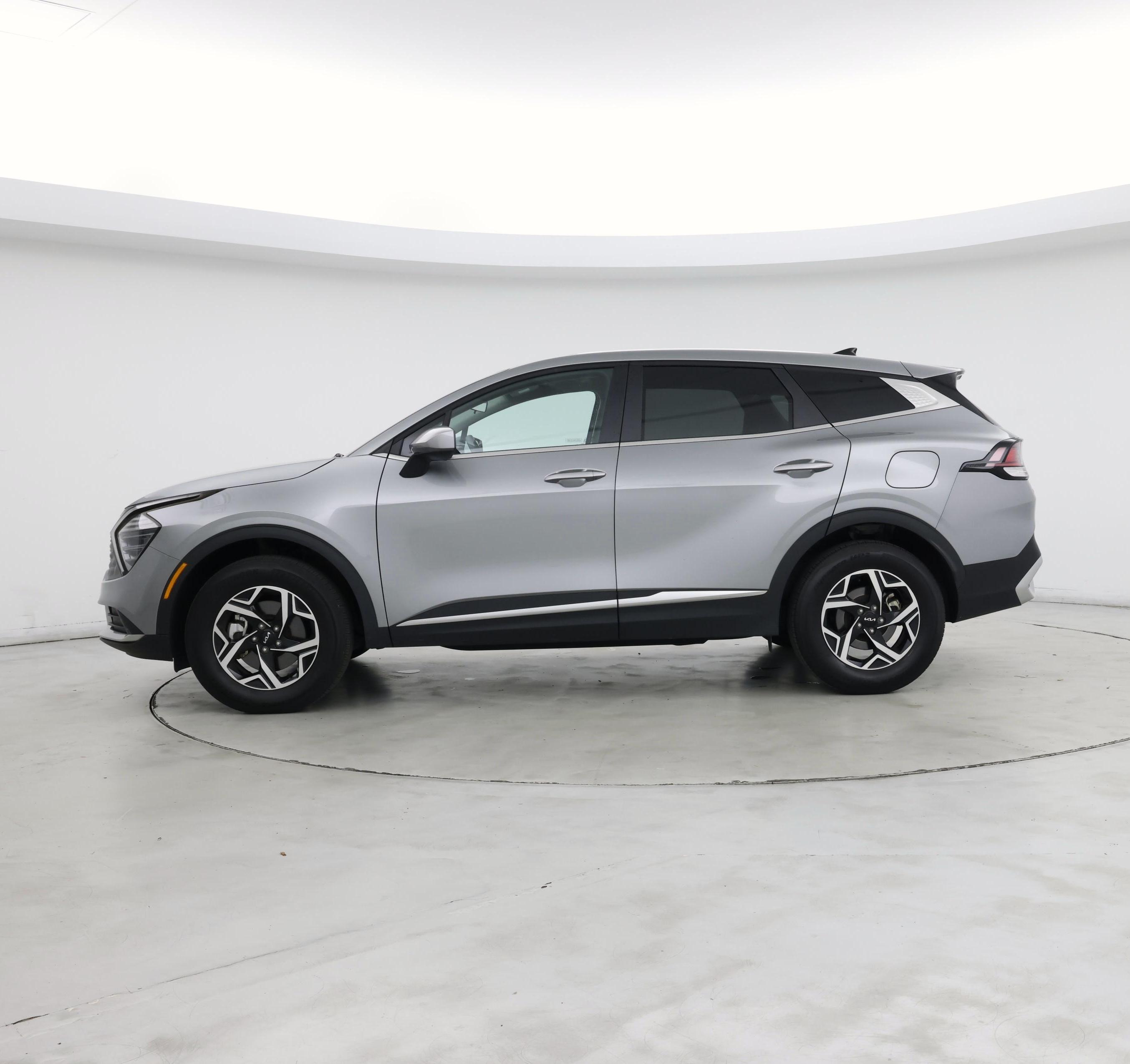 Thumbnail: 2024 Kia Sportage - 3