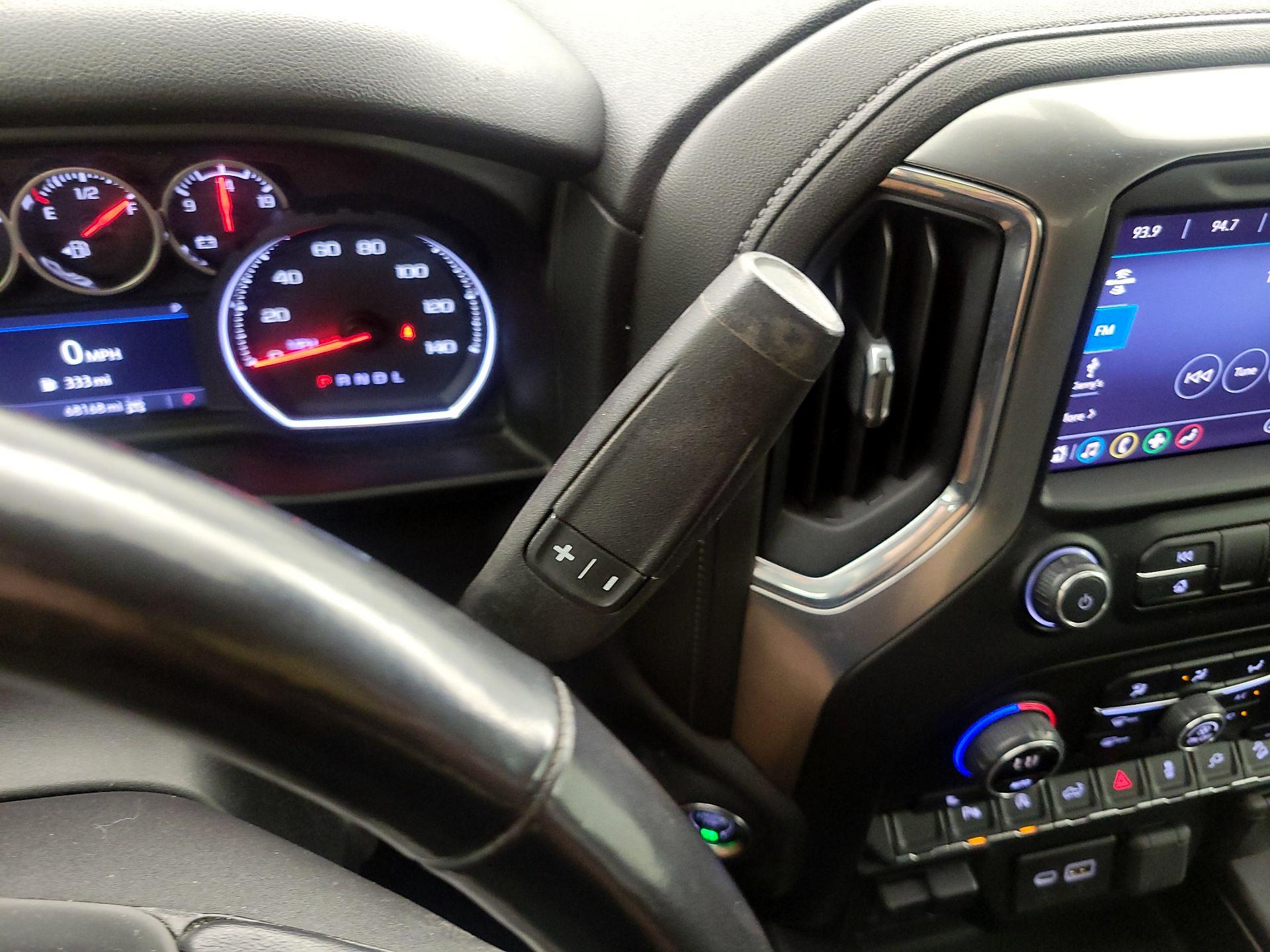 Thumbnail: 2020 Chevrolet Silverado 1500 - 17