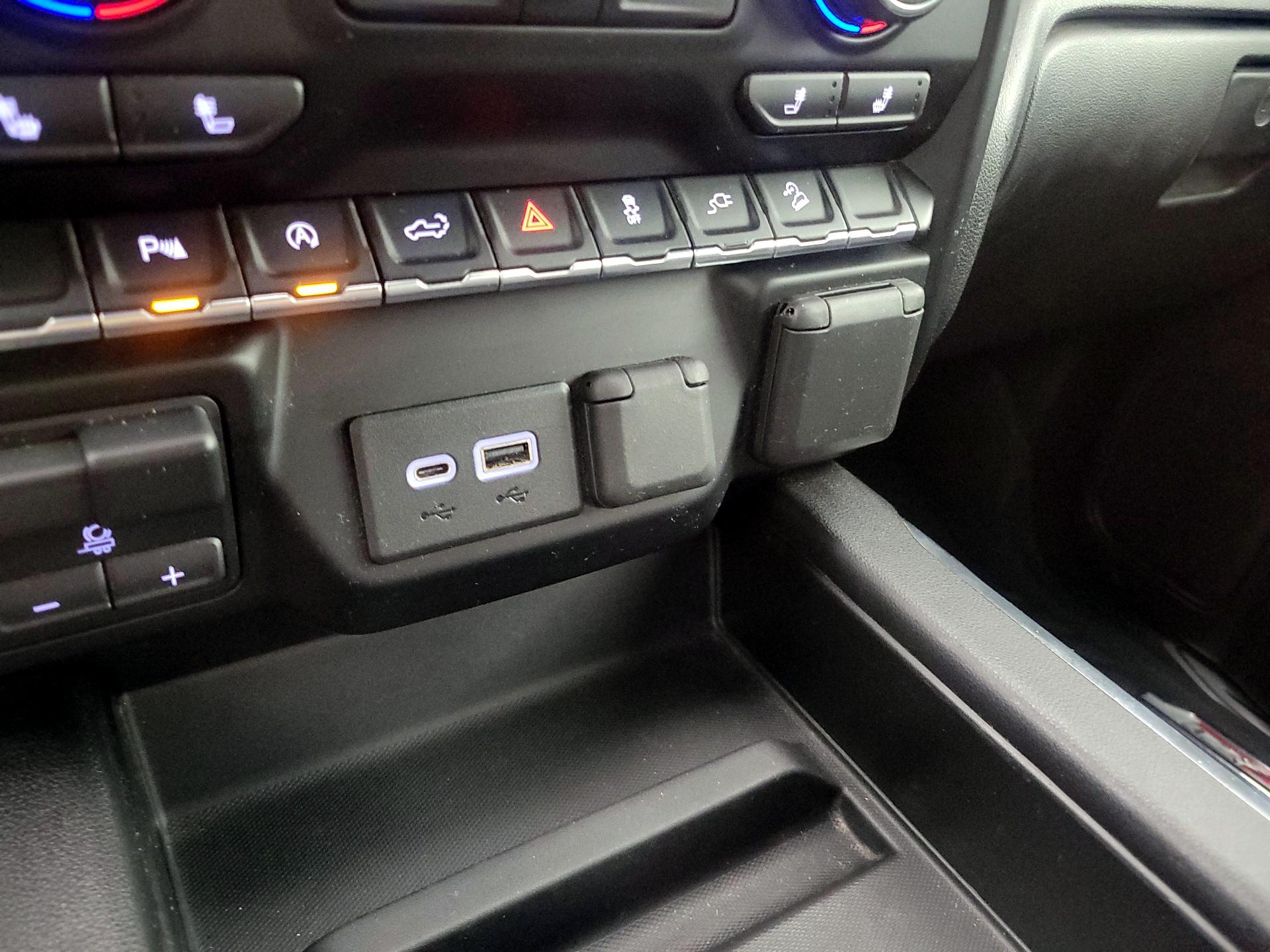Thumbnail: 2020 Chevrolet Silverado 1500 - 18
