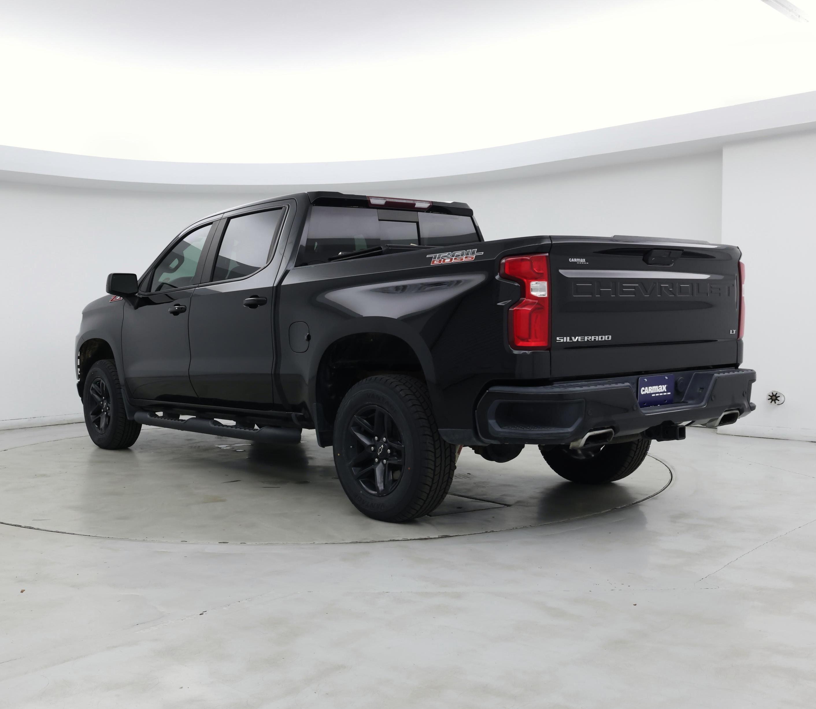 Thumbnail: 2020 Chevrolet Silverado 1500 - 2