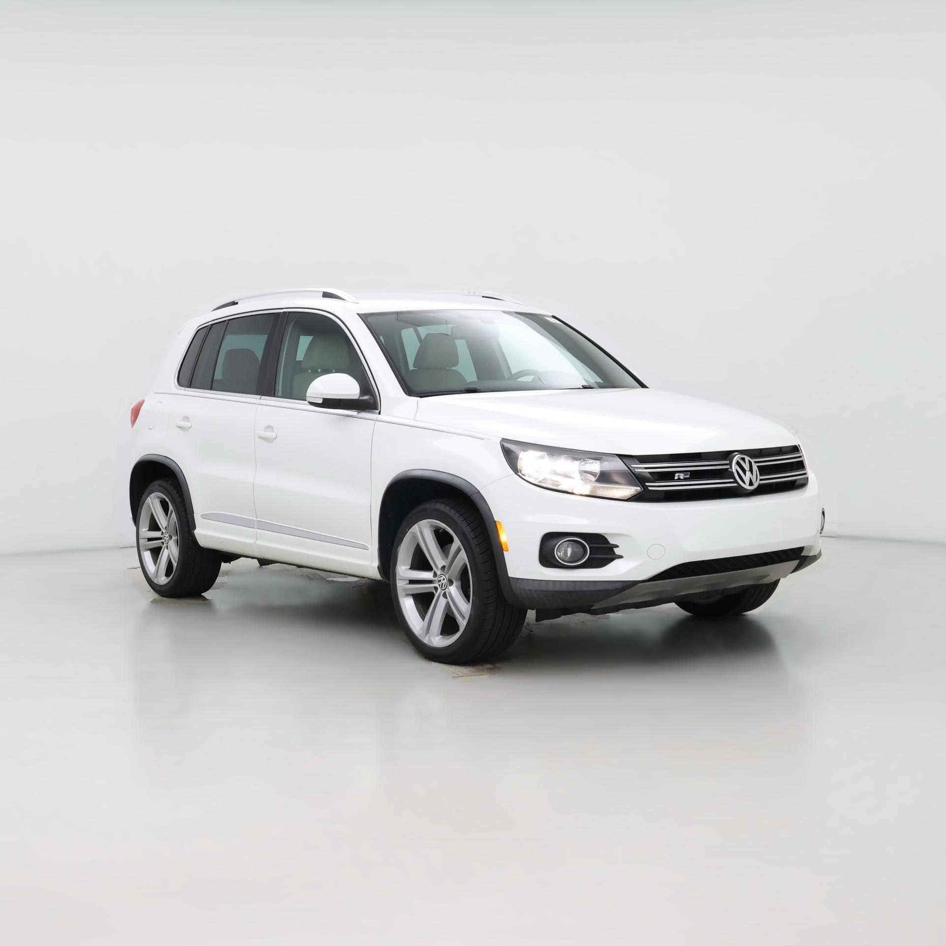 Thumbnail: 2016 Volkswagen Tiguan - 1