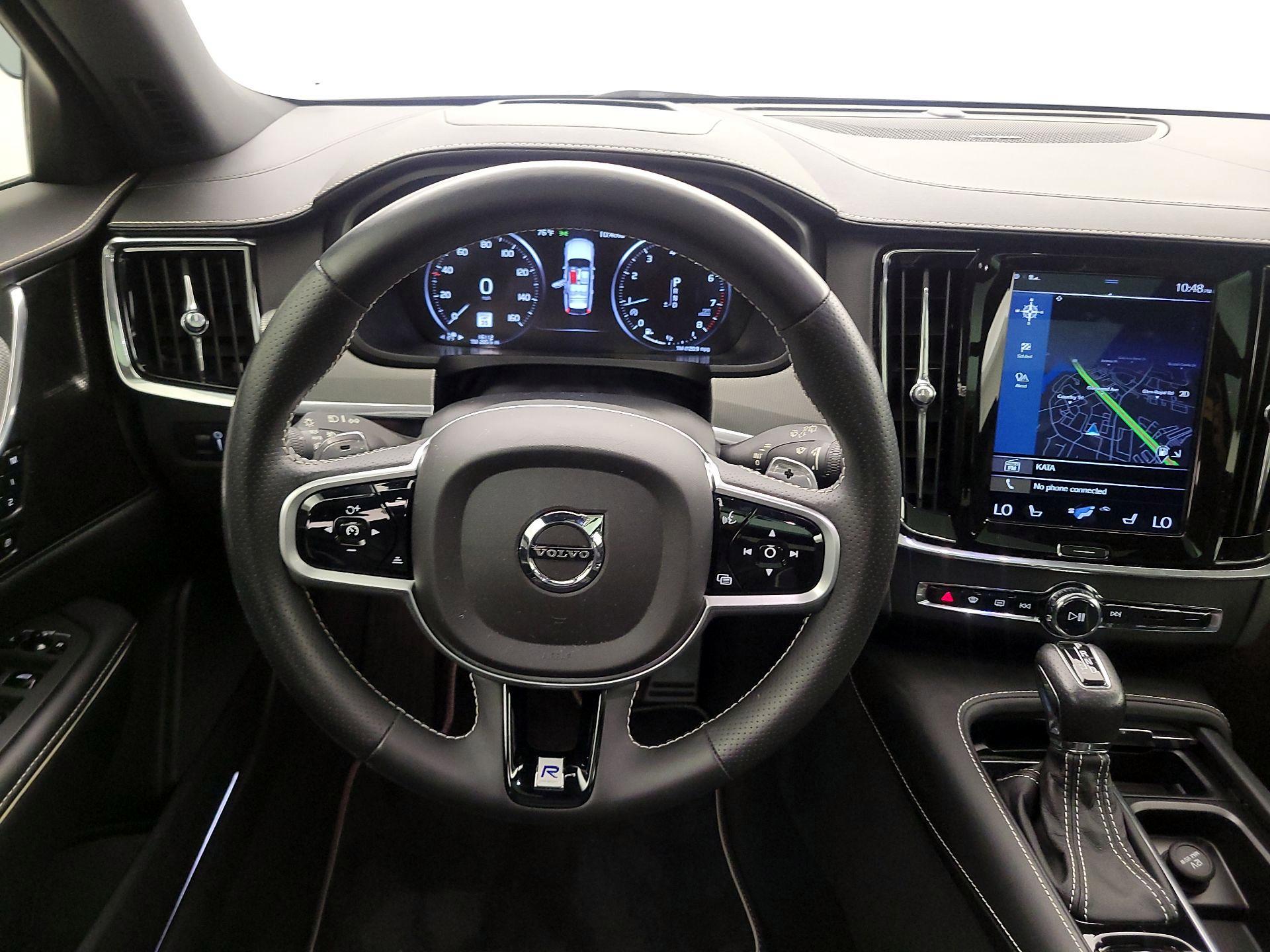 Thumbnail: 2019 Volvo V90 - 10