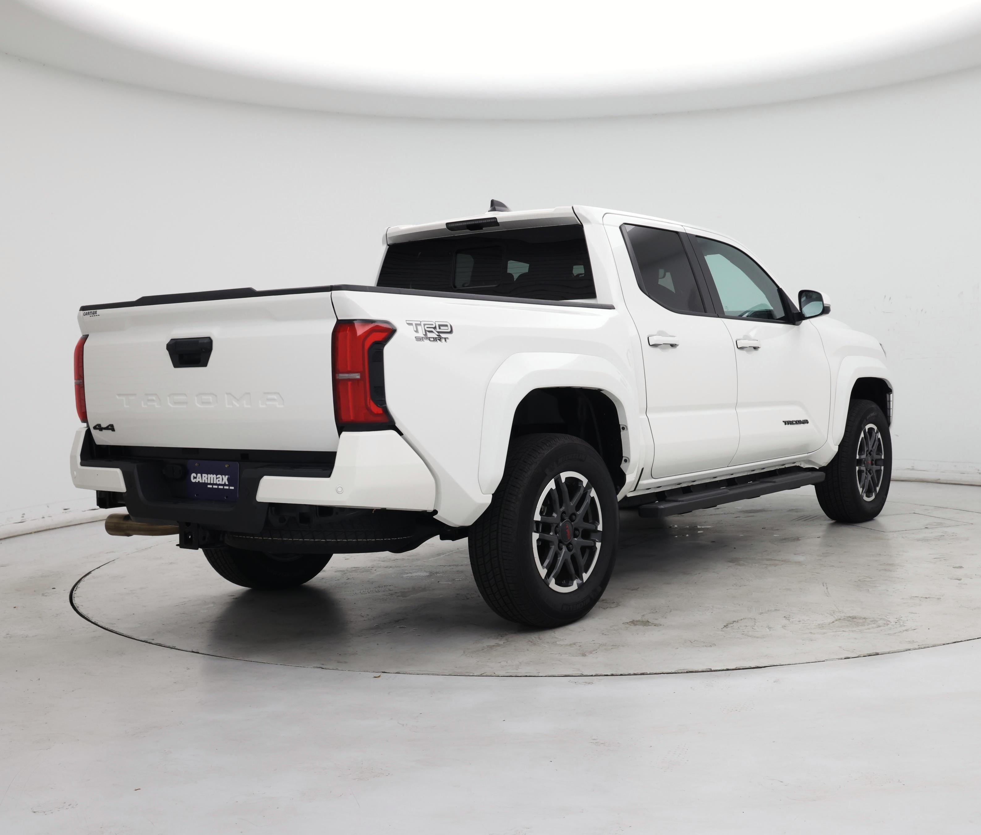 Thumbnail: 2024 Toyota Tacoma - 8
