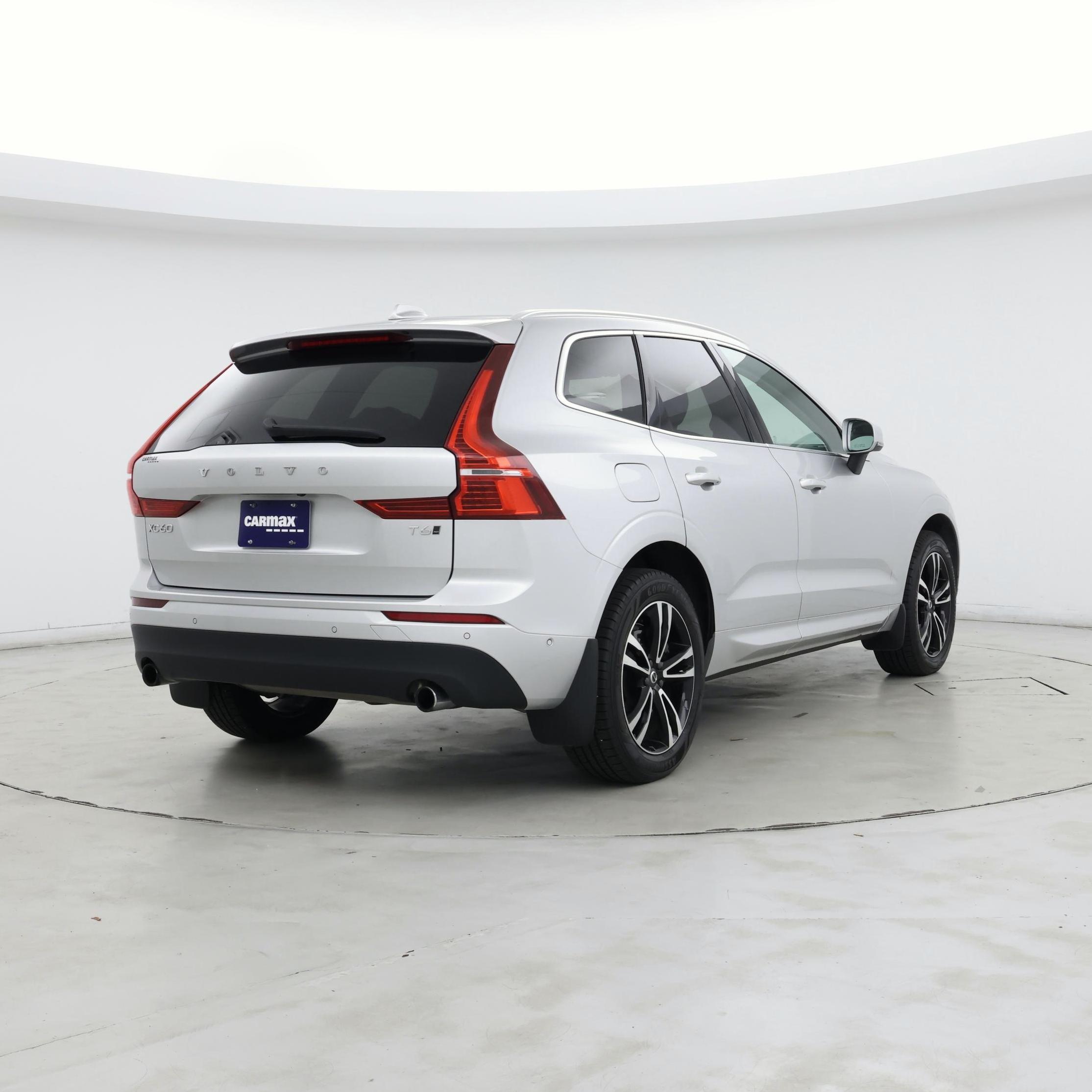 Thumbnail: 2019 Volvo XC60 - 8