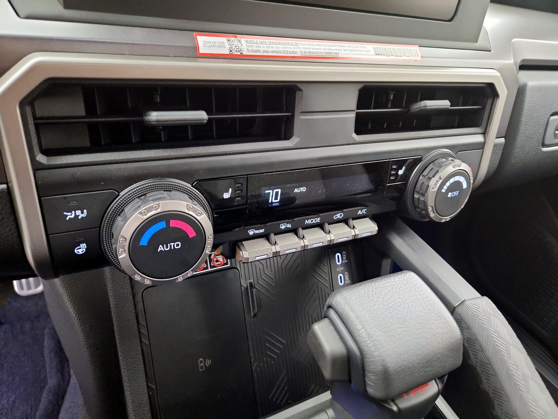 Thumbnail: 2025 Toyota 4Runner - 17