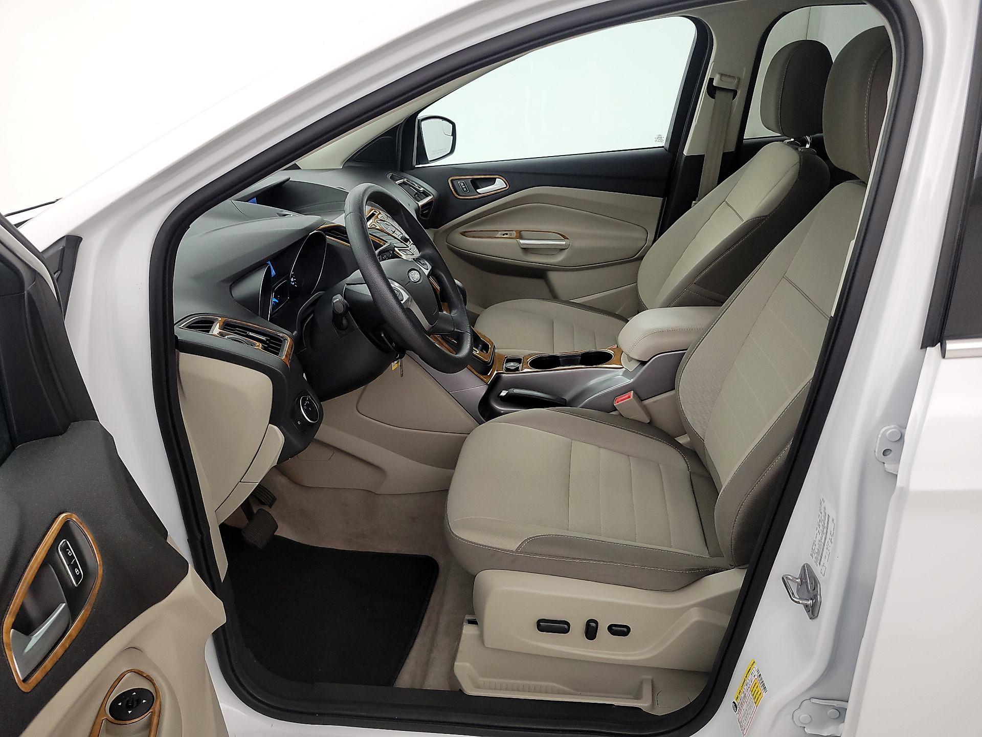 Thumbnail: 2015 Ford Escape - 9