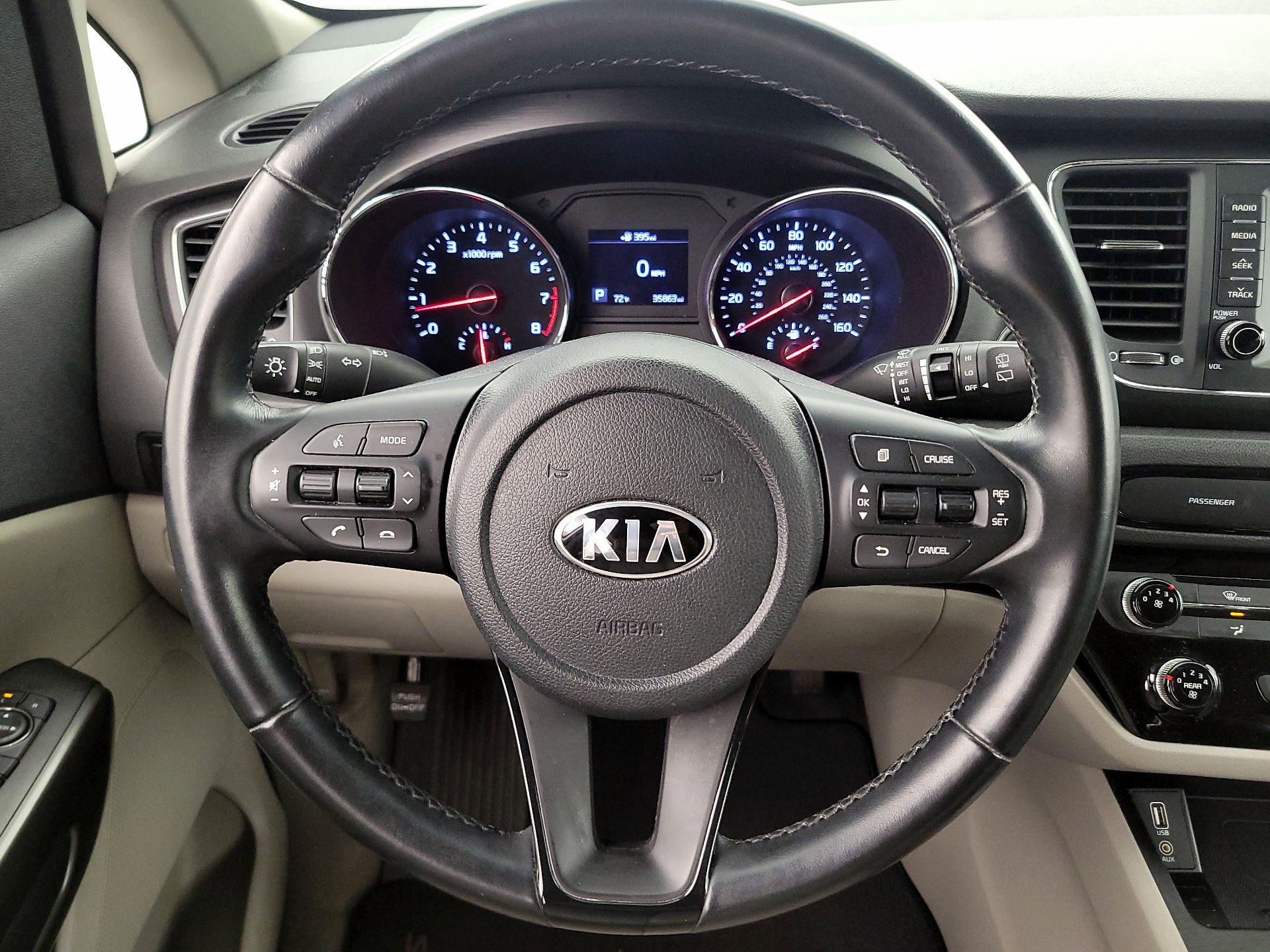 Thumbnail: 2019 Kia Sedona - 10