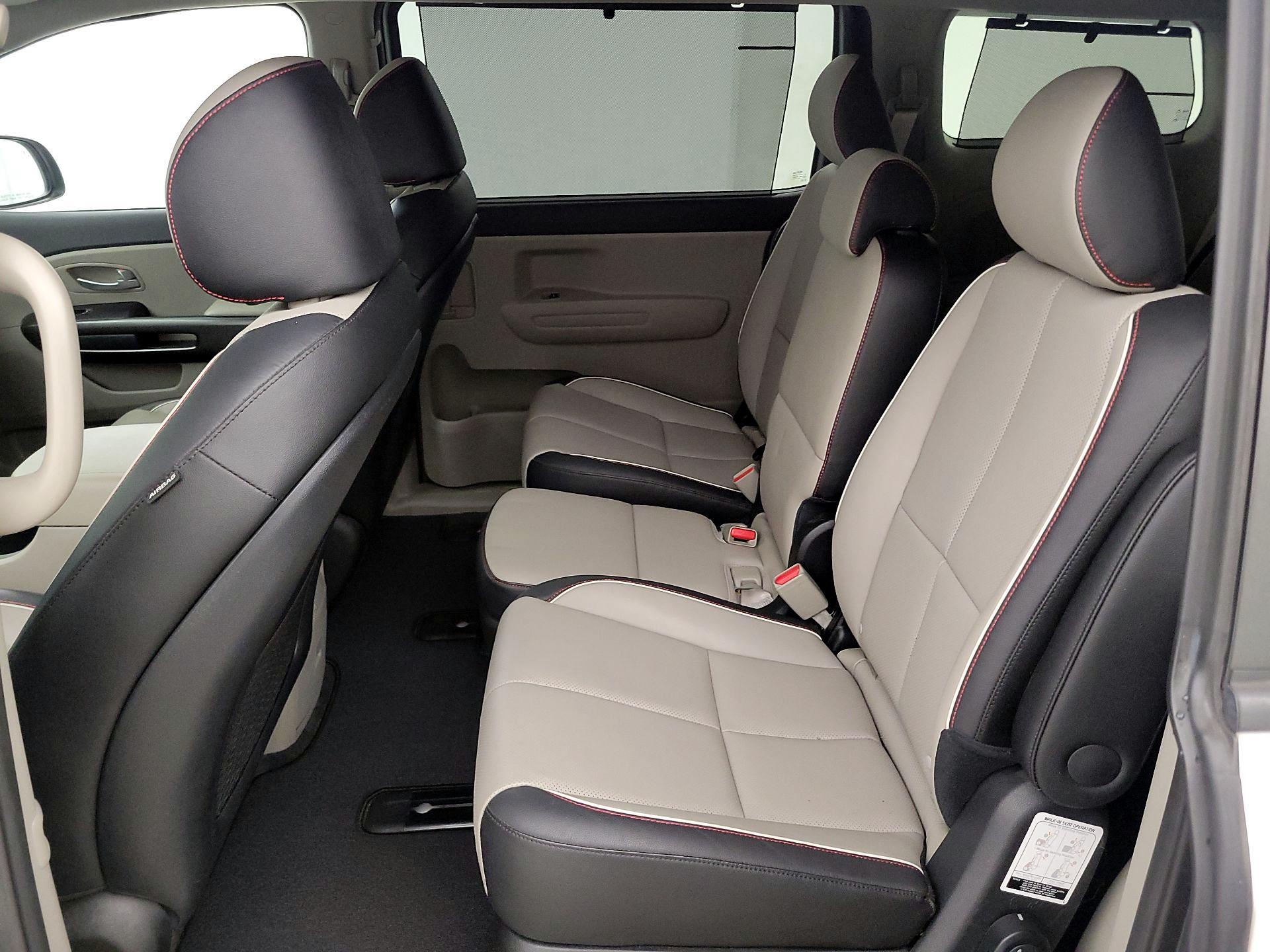 Thumbnail: 2019 Kia Sedona - 19