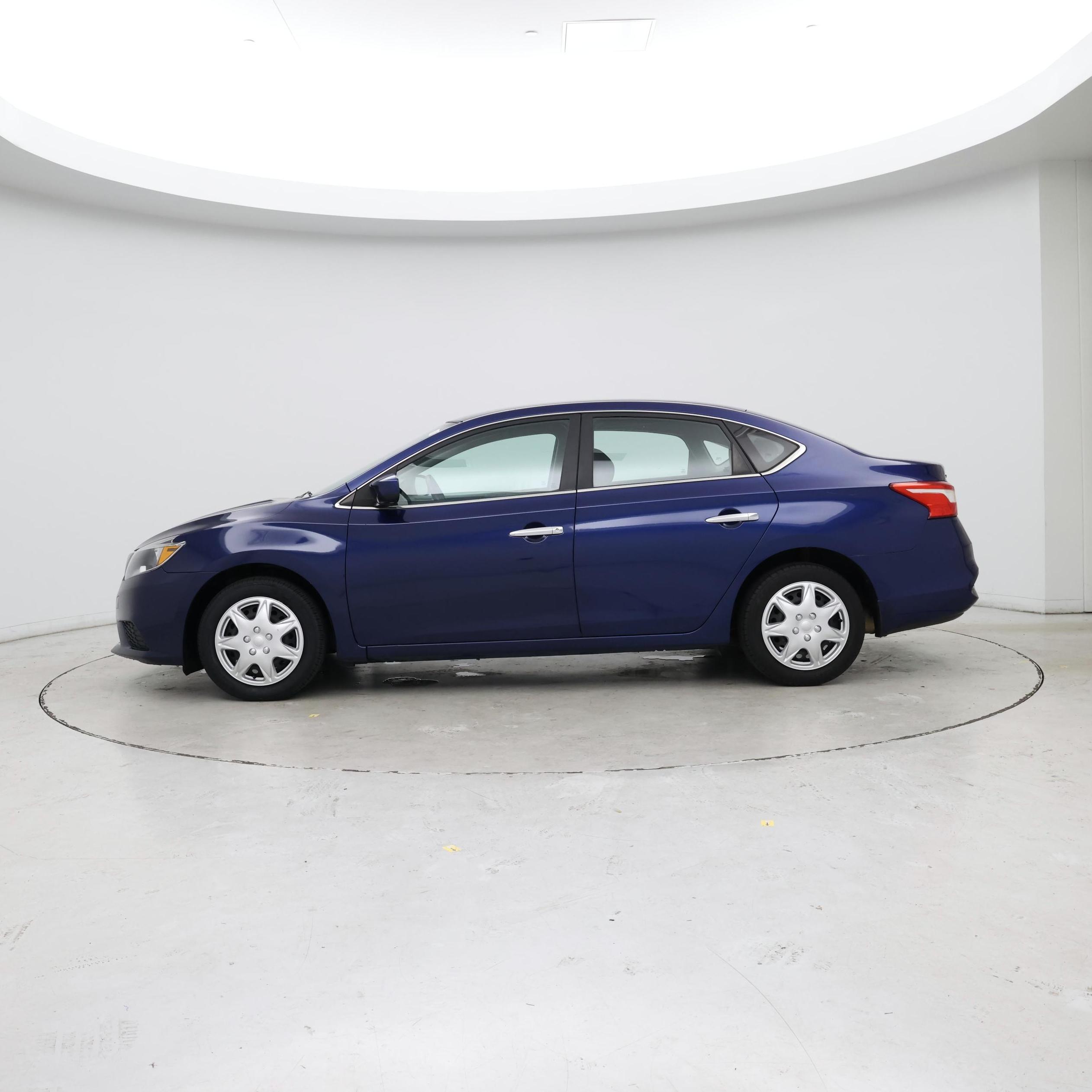 Thumbnail: 2019 Nissan Sentra - 3