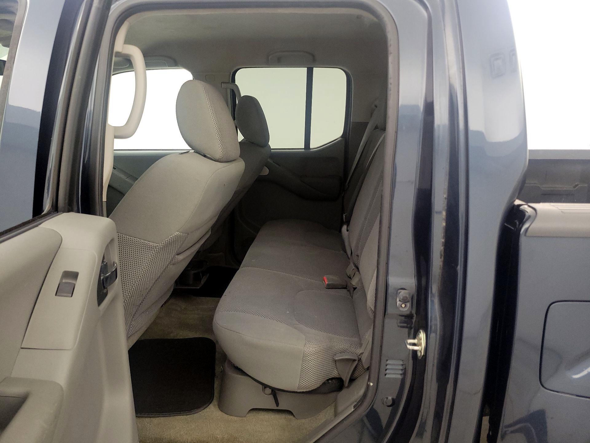 Thumbnail: 2017 Nissan Frontier - 18