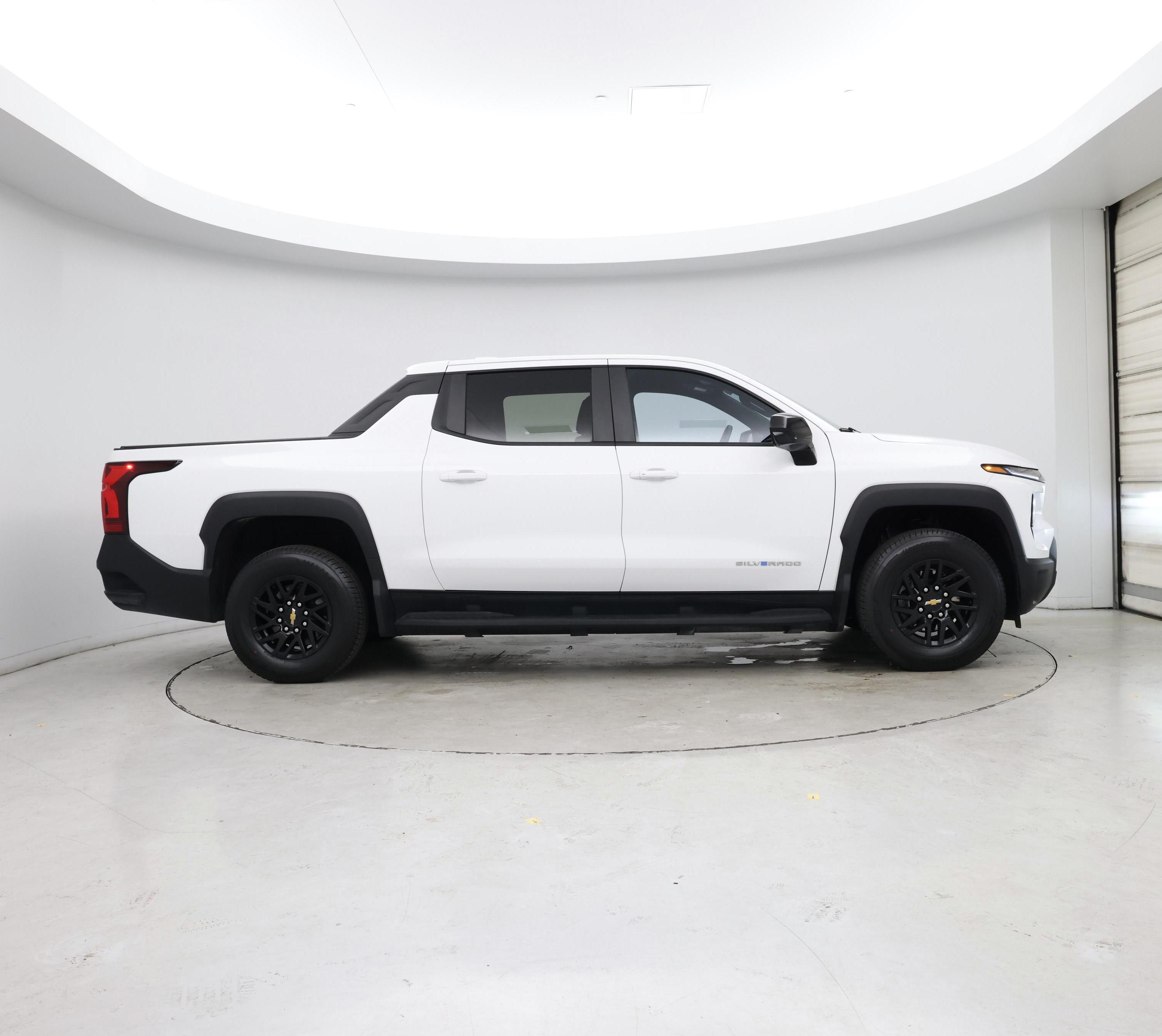 Thumbnail: 2024 Chevrolet Silverado EV - 7