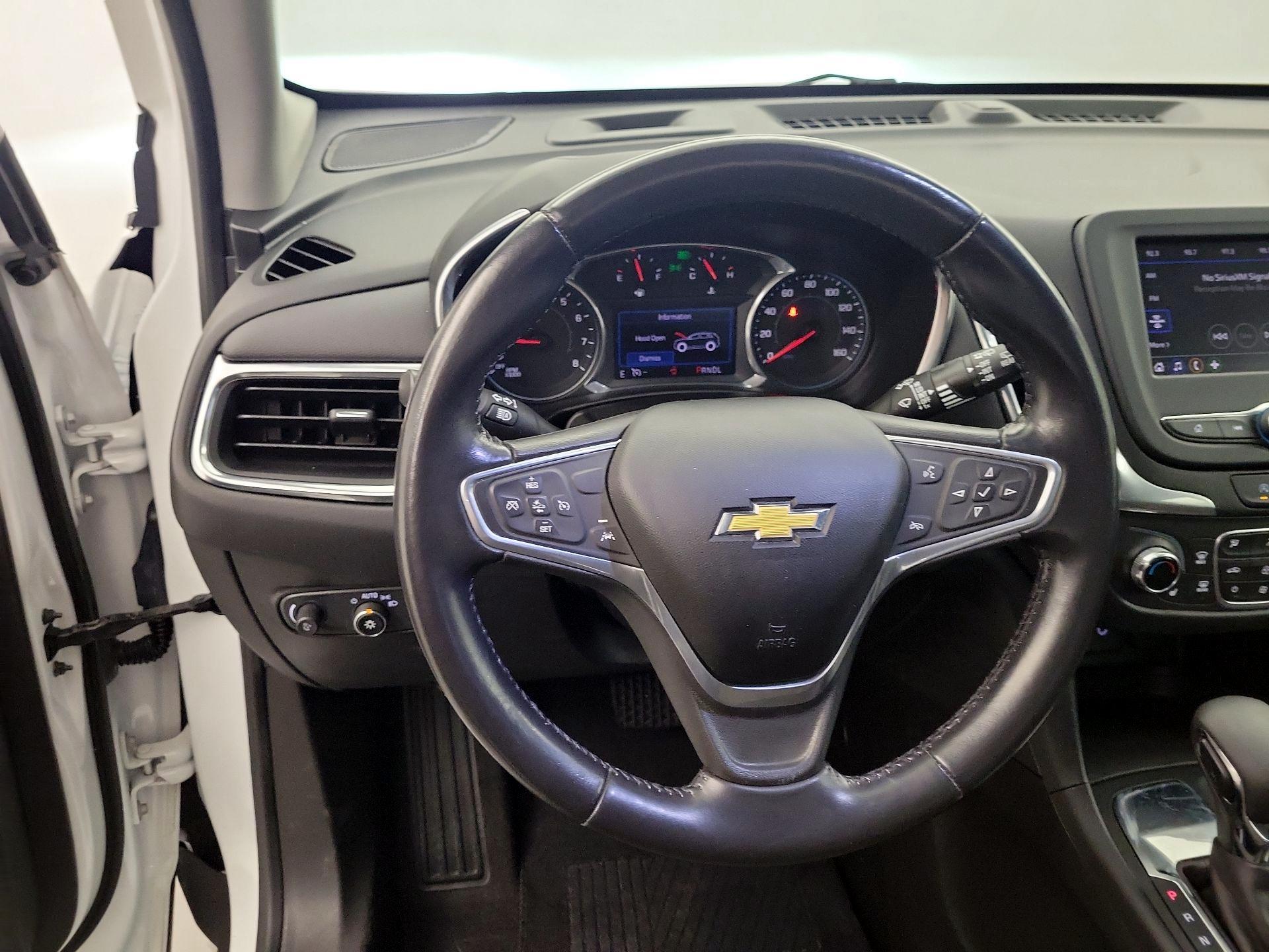 Thumbnail: 2022 Chevrolet Equinox - 10