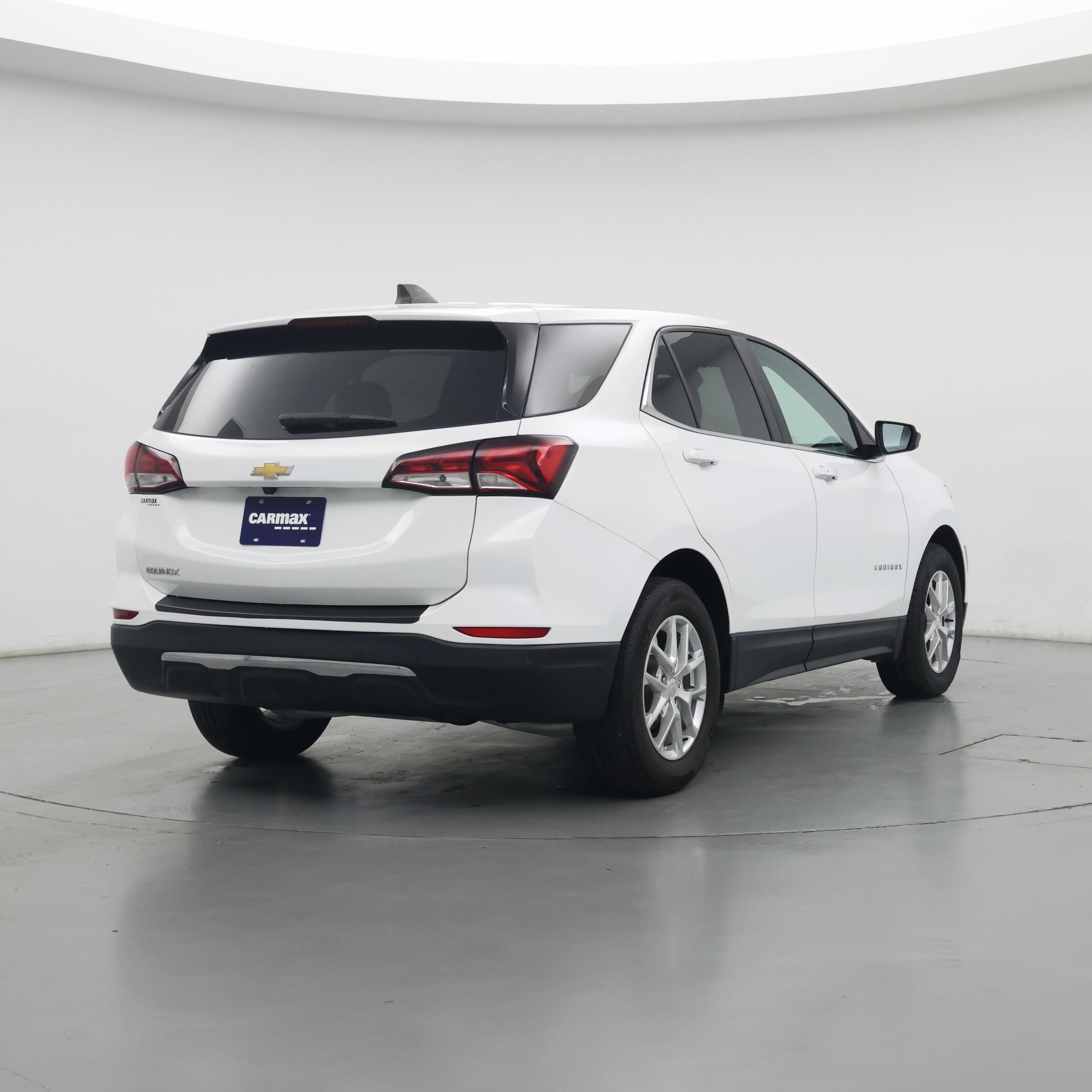 Thumbnail: 2022 Chevrolet Equinox - 8