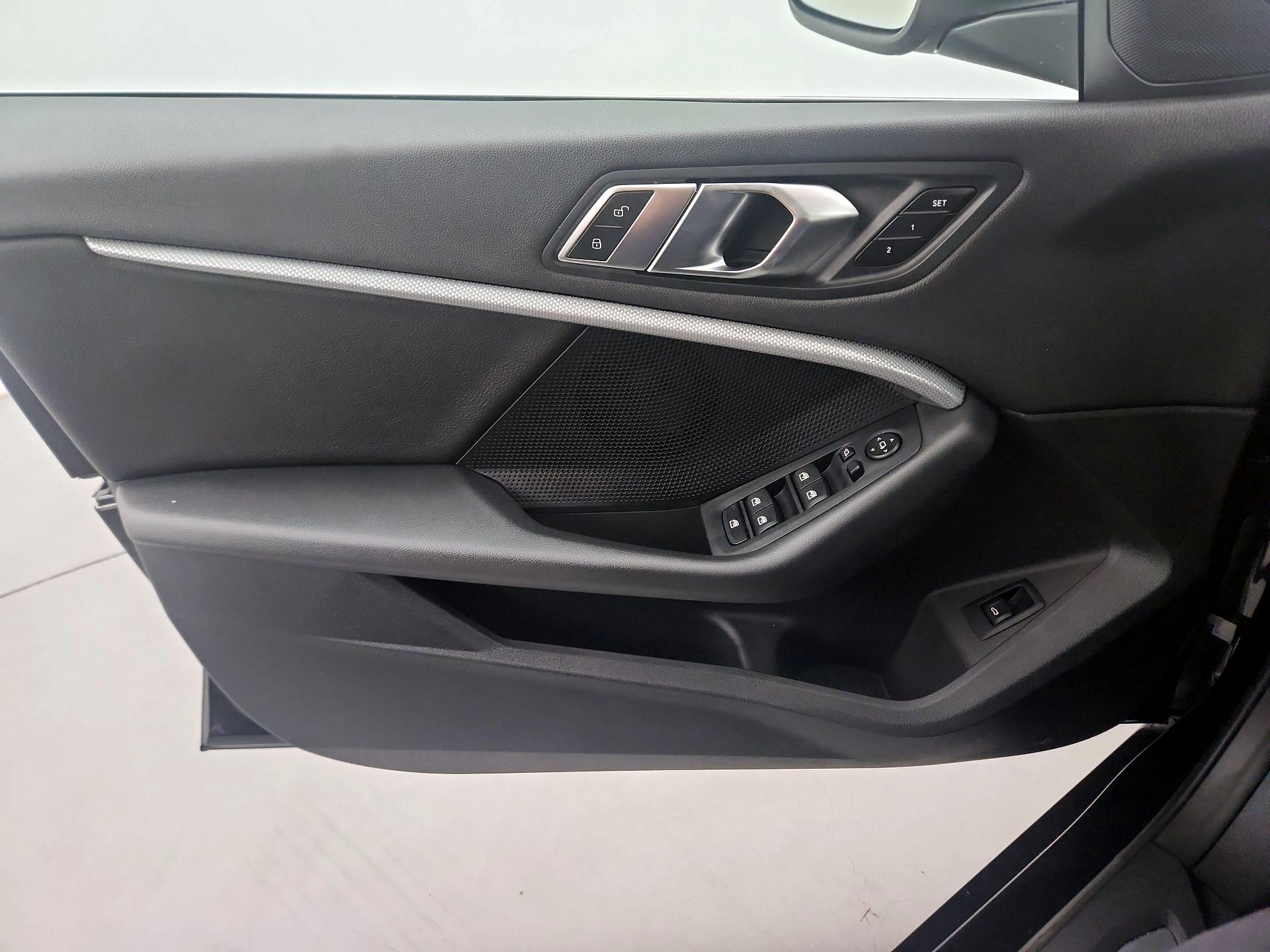 Thumbnail: 2022 BMW 2 Series - 12