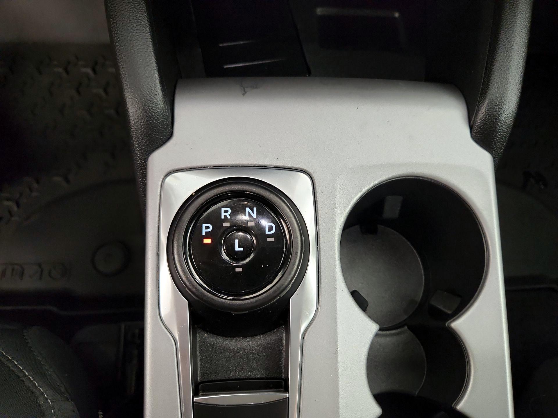Thumbnail: 2022 Ford Bronco Sport - 18