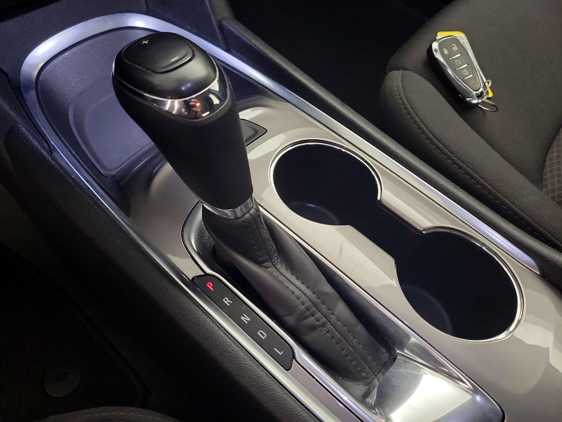 Thumbnail: 2020 Chevrolet Malibu - 17