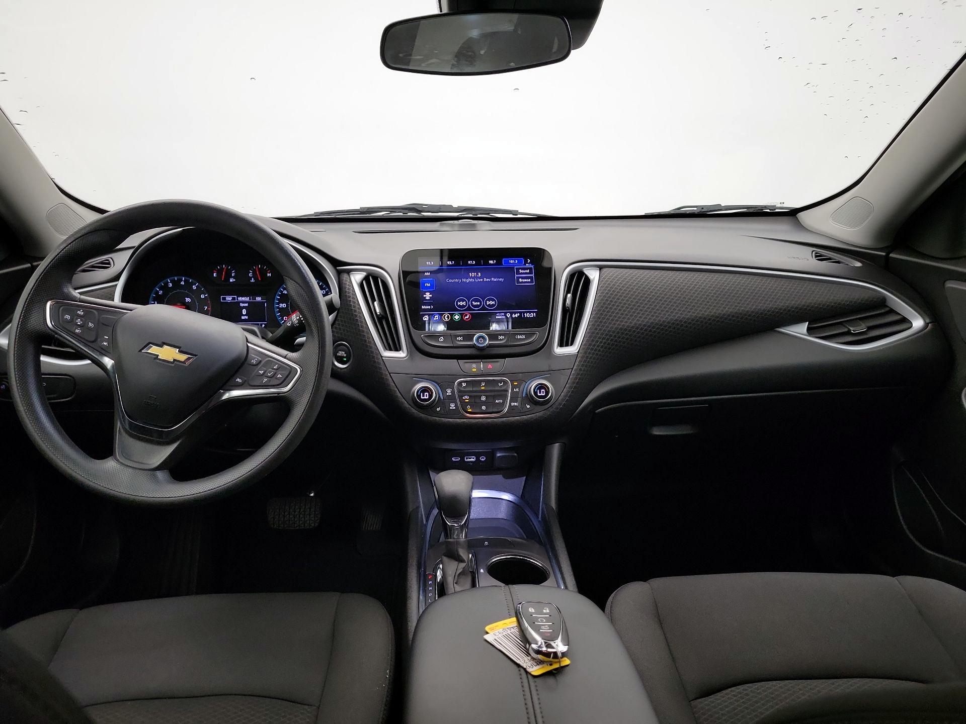 Thumbnail: 2023 Chevrolet Malibu - 9