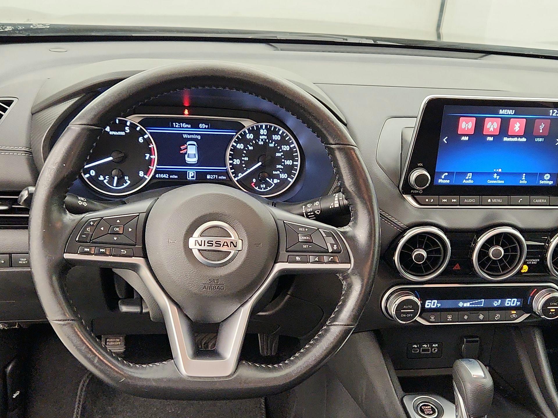 Thumbnail: 2021 Nissan Sentra - 10