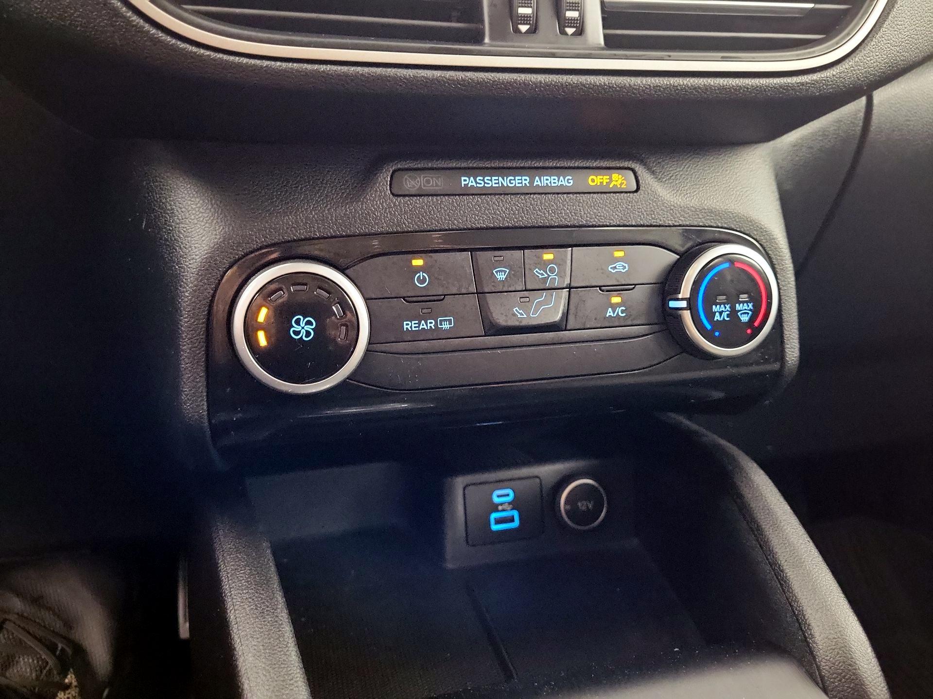Thumbnail: 2021 Ford Escape - 16